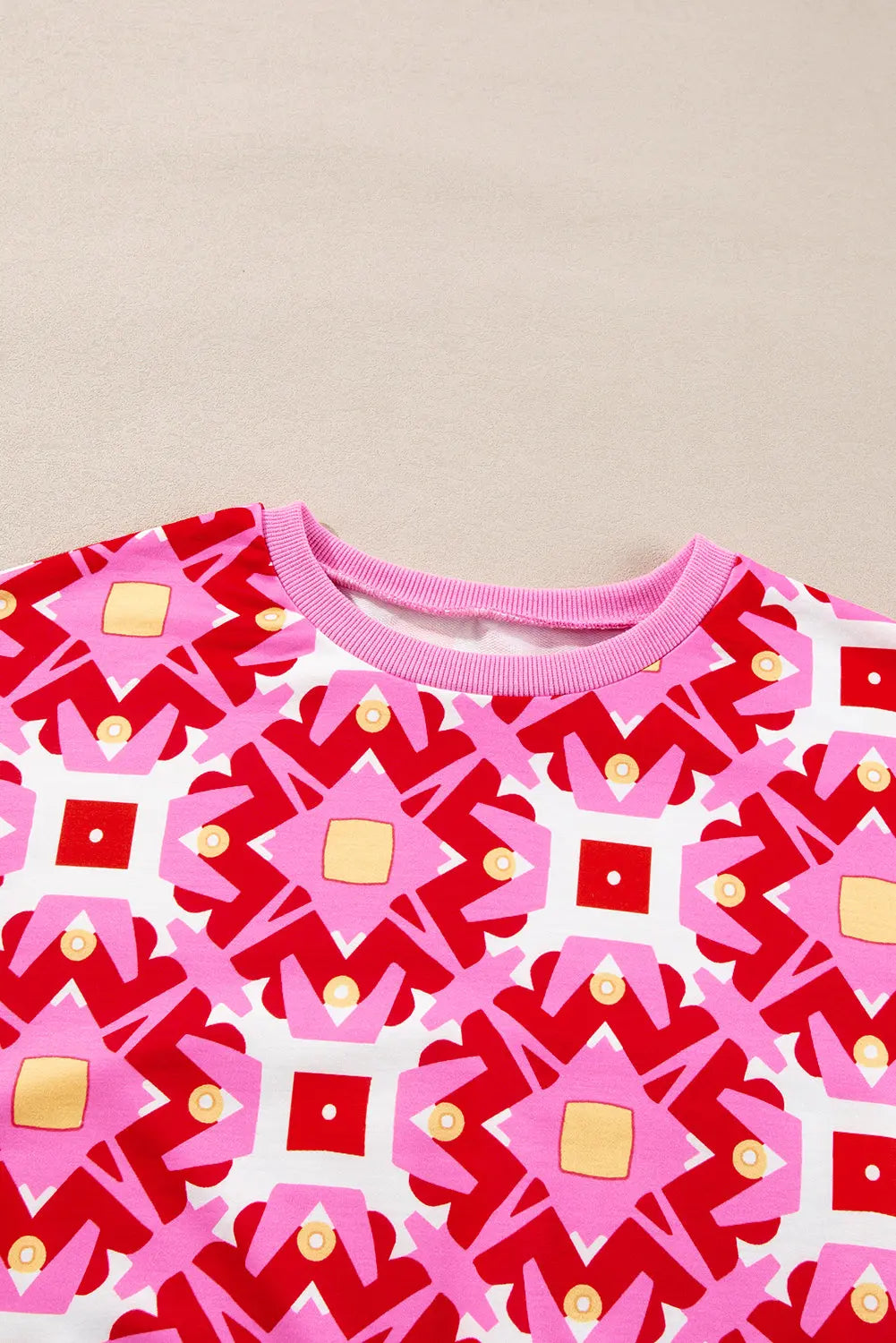 Sachet Pink Geometric Print Long Sleeve Top and Drawstring Shorts Set eAura