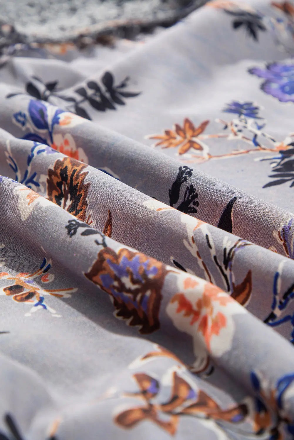 Sky Blue Floral Print Lace Patchwork Knot Front V Neck Blouse - eAura