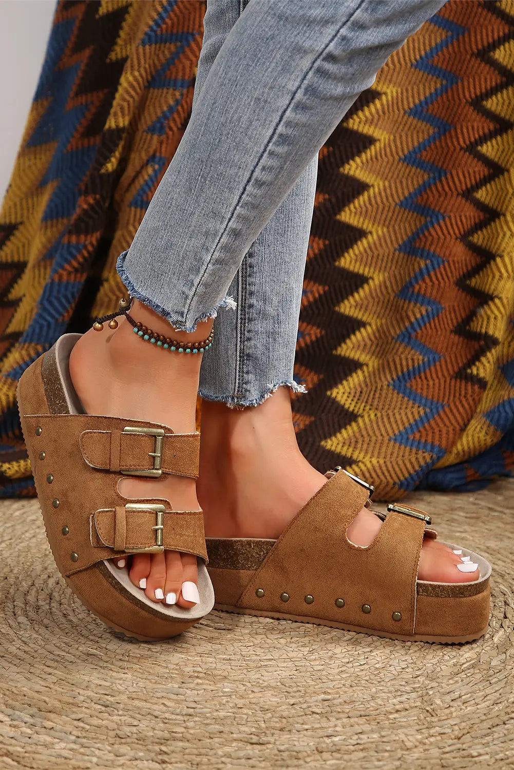 Suede Buckle Decor Corky Platform Sandals - eAura