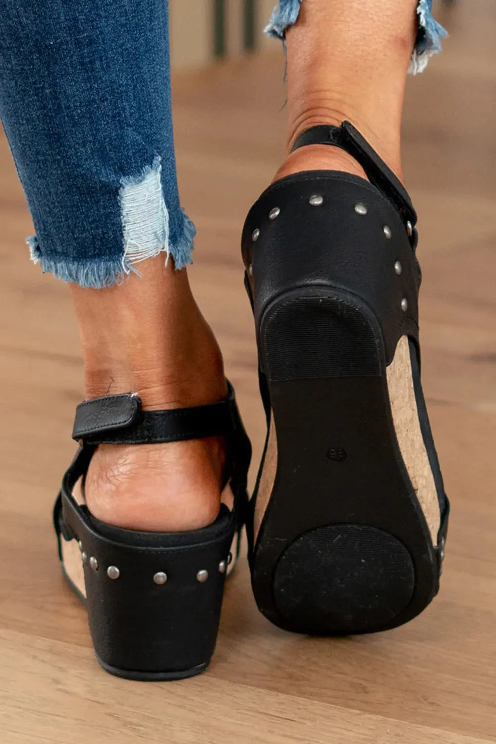 Vintage Leather Stitching Studded Wedge Sandals - eAura