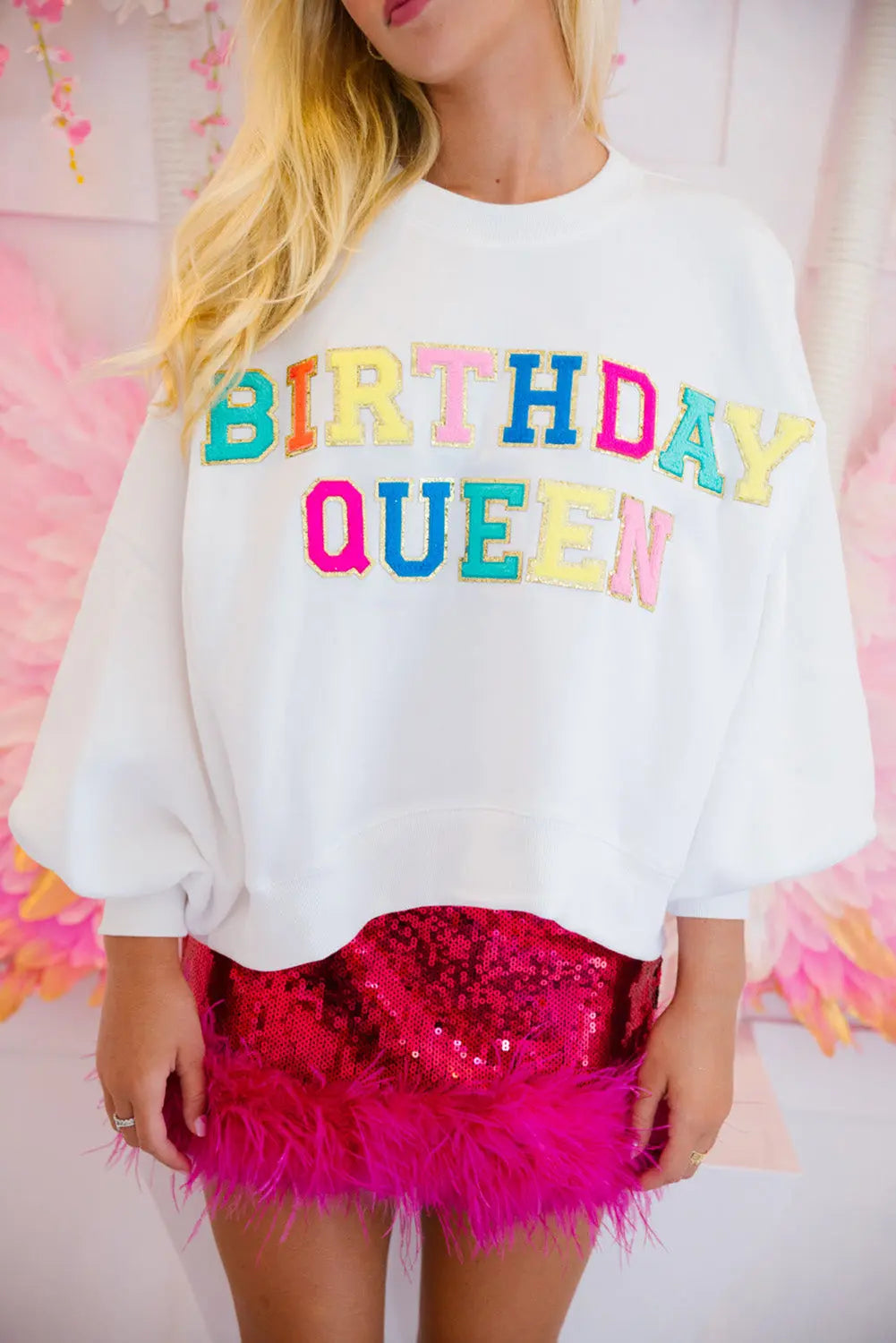 White BIRTHDAY QUEEN Graphic Balloon Sleeve Sweatshirt Beagle Boutique Fashion Outlet