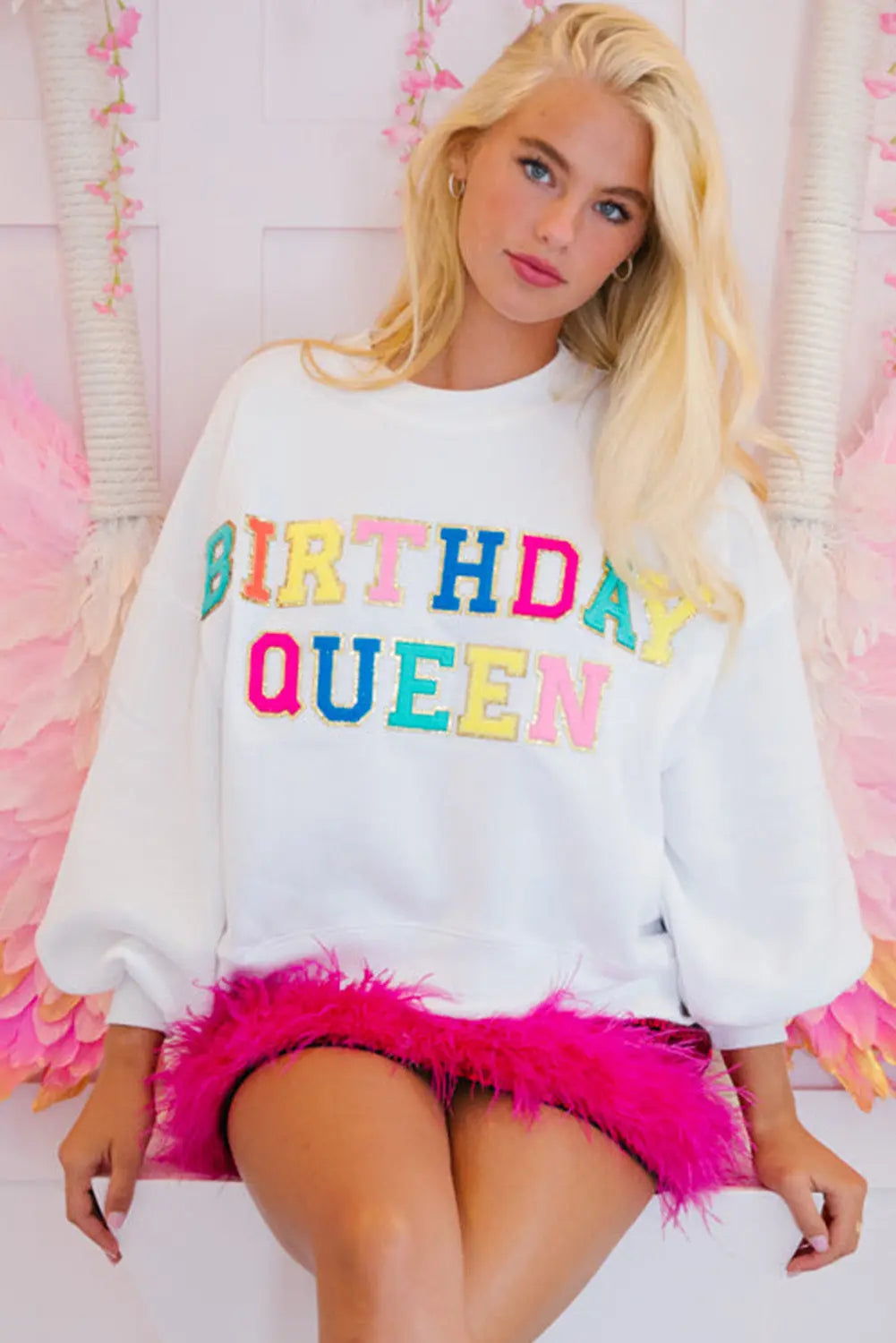 White BIRTHDAY QUEEN Graphic Balloon Sleeve Sweatshirt Beagle Boutique Fashion Outlet