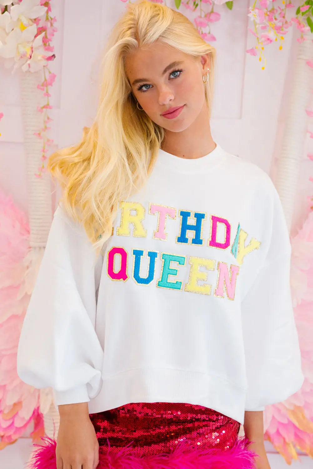 White BIRTHDAY QUEEN Graphic Balloon Sleeve Sweatshirt Beagle Boutique Fashion Outlet
