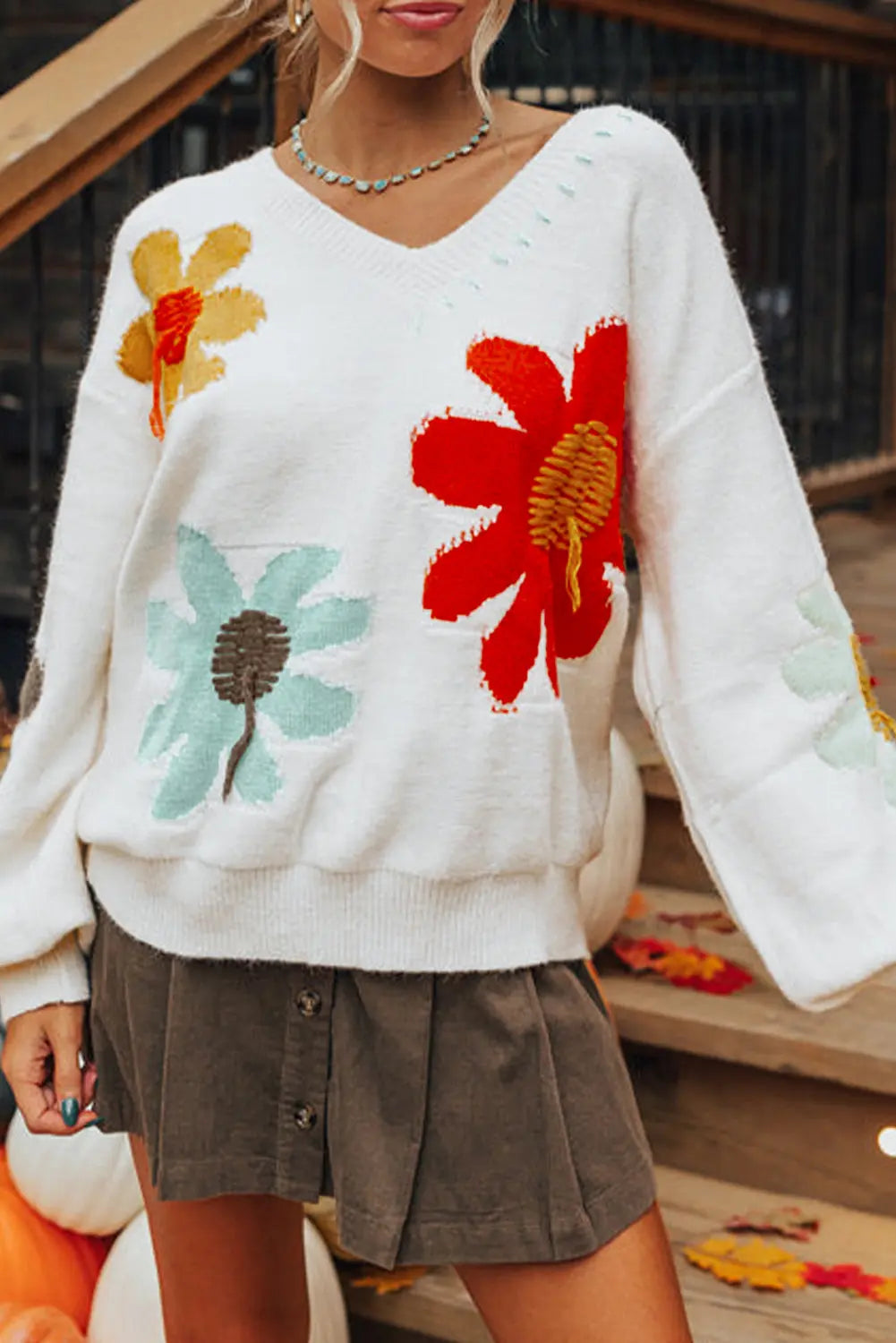 White Big Flower Pattern V Neck Drop Shoulder Sweater - BB Fashion Outlet