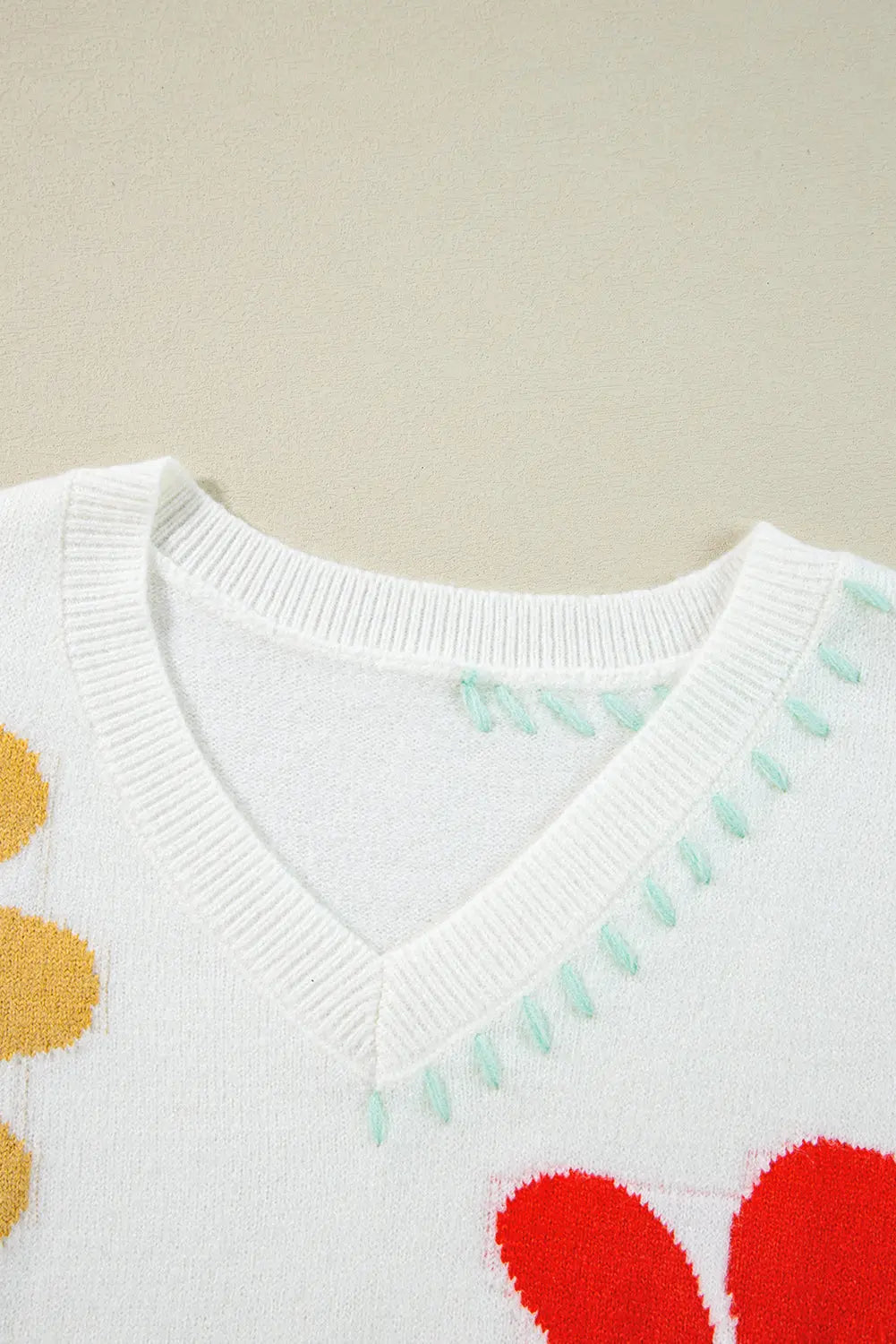 White Big Flower Pattern V Neck Drop Shoulder Sweater - BB Fashion Outlet