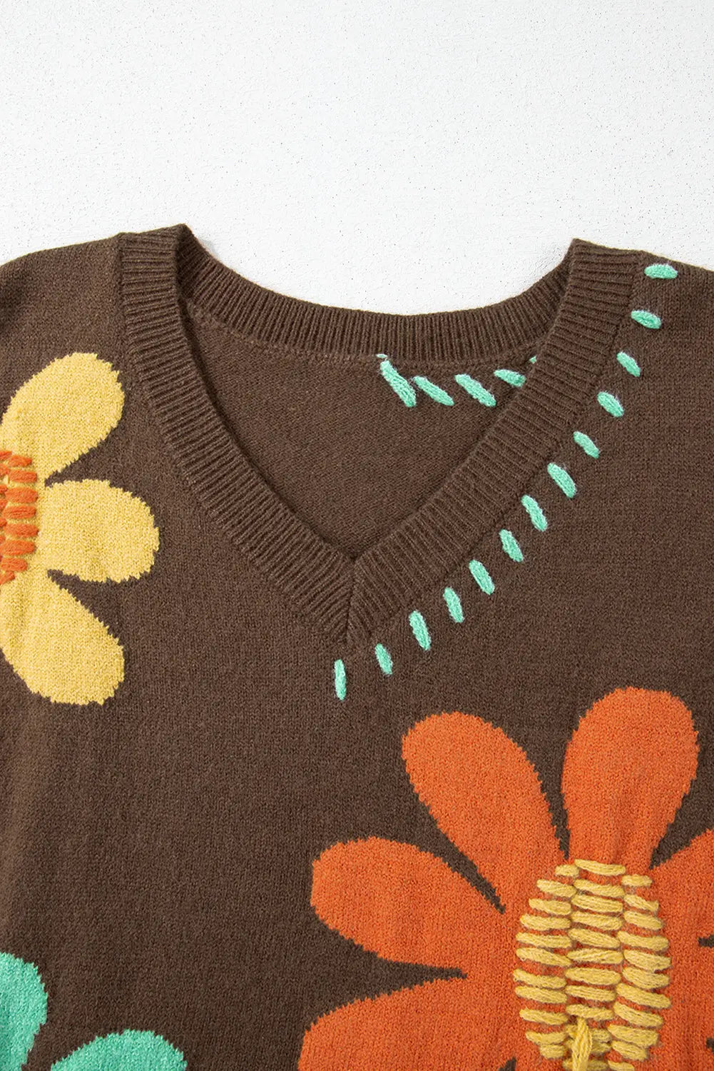 White Big Flower Pattern V Neck Drop Shoulder Sweater - BB Fashion Outlet