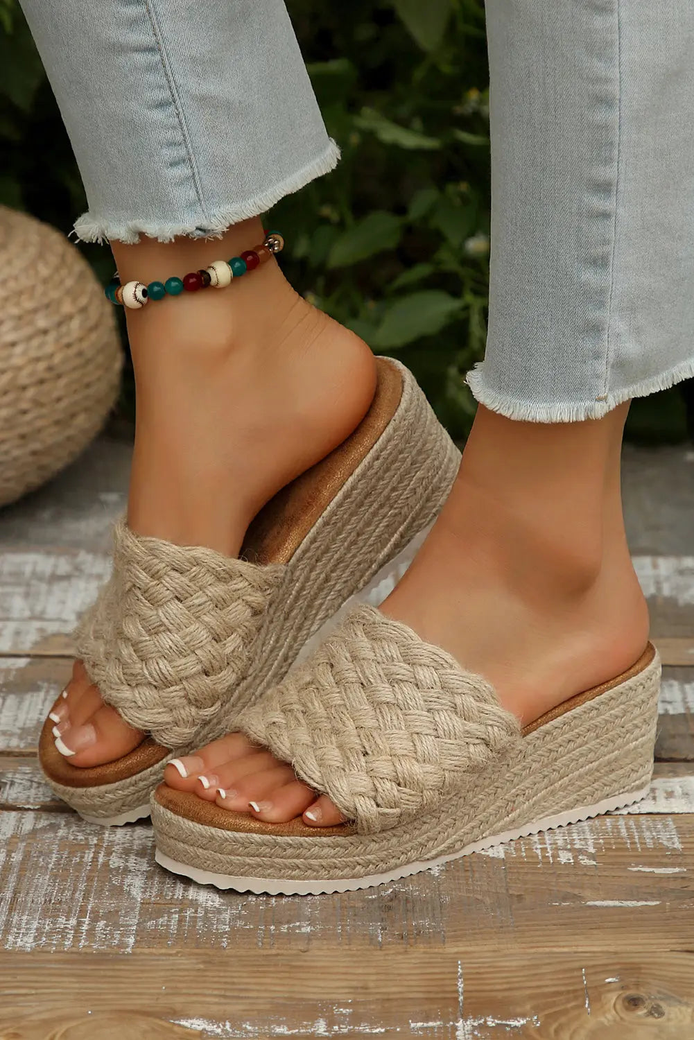 White Boho Woven One Band Wedge Sandals - eAura