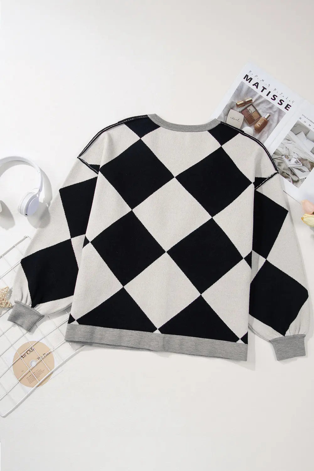 White Colorblock Drop Shoulder Buttoned Loose Cardigan - eAura