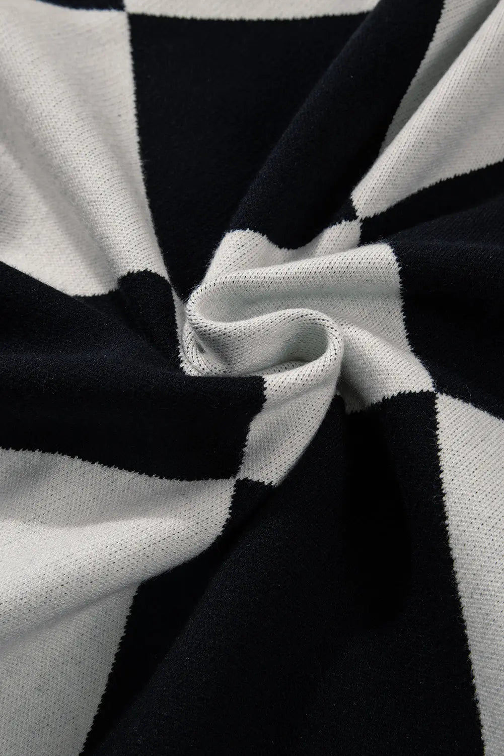 White Colorblock Drop Shoulder Buttoned Loose Cardigan - eAura