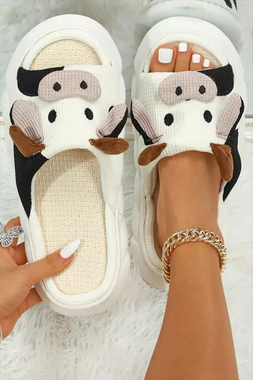 White Cute Cow Pattern Open Toe Slippers Beagle Boutique Fashion Outlet