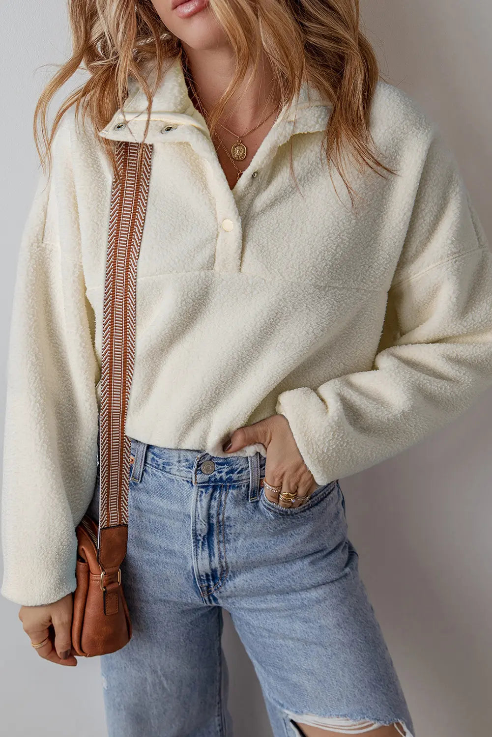 White Fleece Placket Turn-down Collar Drop Shoulder Sweatshirt Beagle Boutique Fashion Outlet