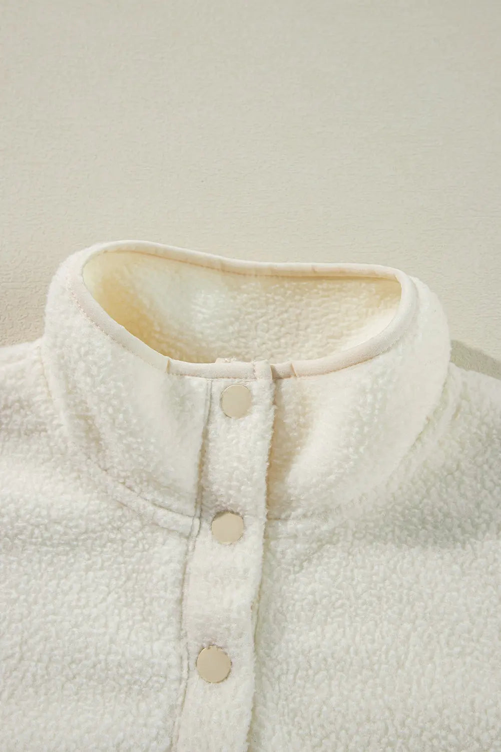 White Fleece Placket Turn-down Collar Drop Shoulder Sweatshirt Beagle Boutique Fashion Outlet