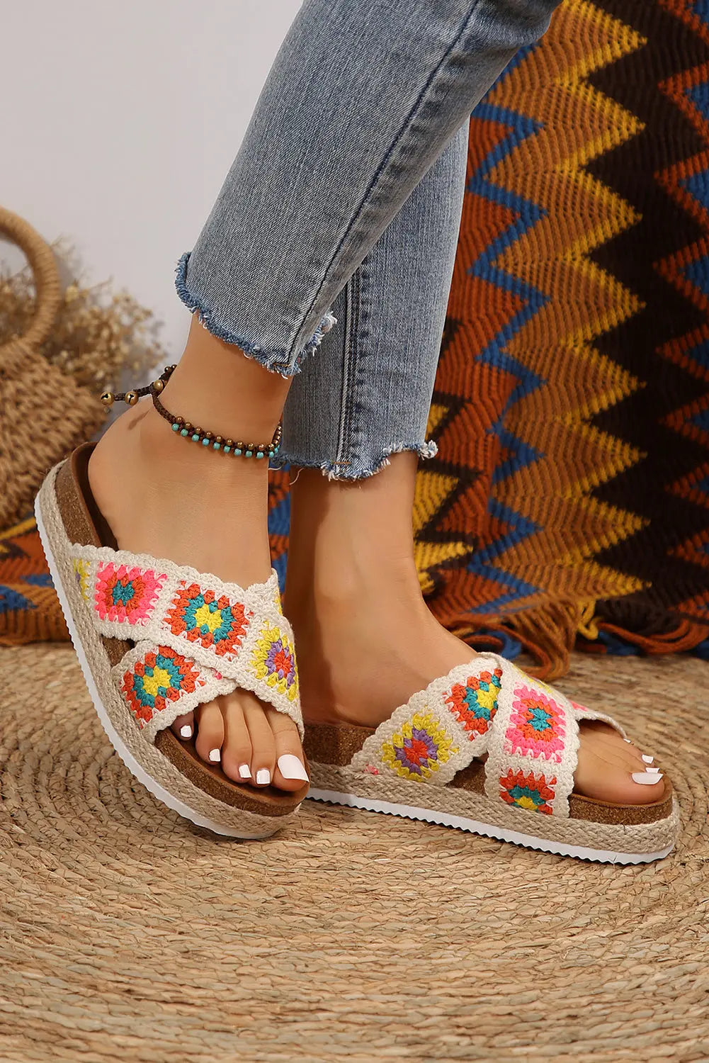 White Geometric Woven Crisscross Strap Platform Sandals - eAura
