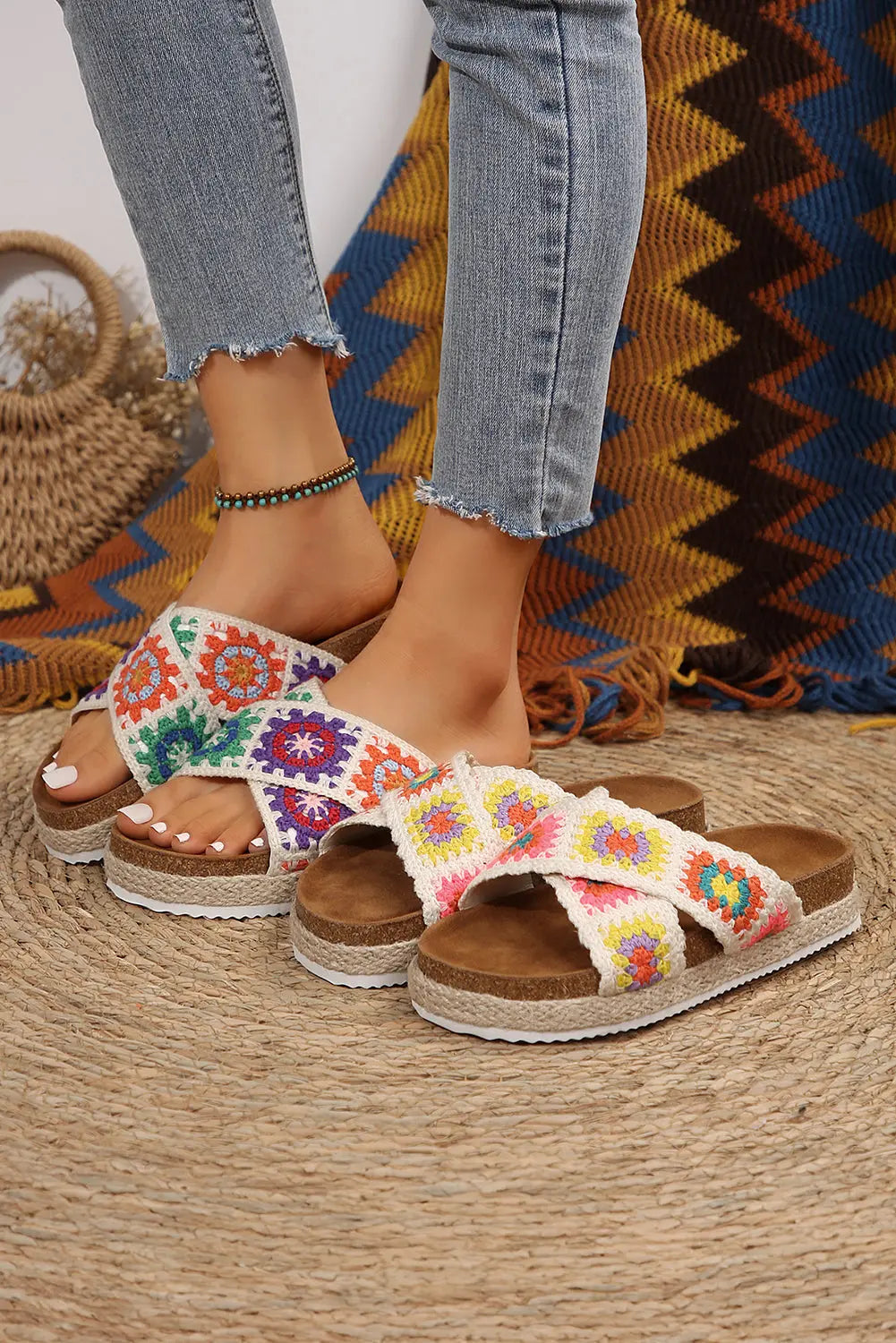 White Geometric Woven Crisscross Strap Platform Sandals - eAura