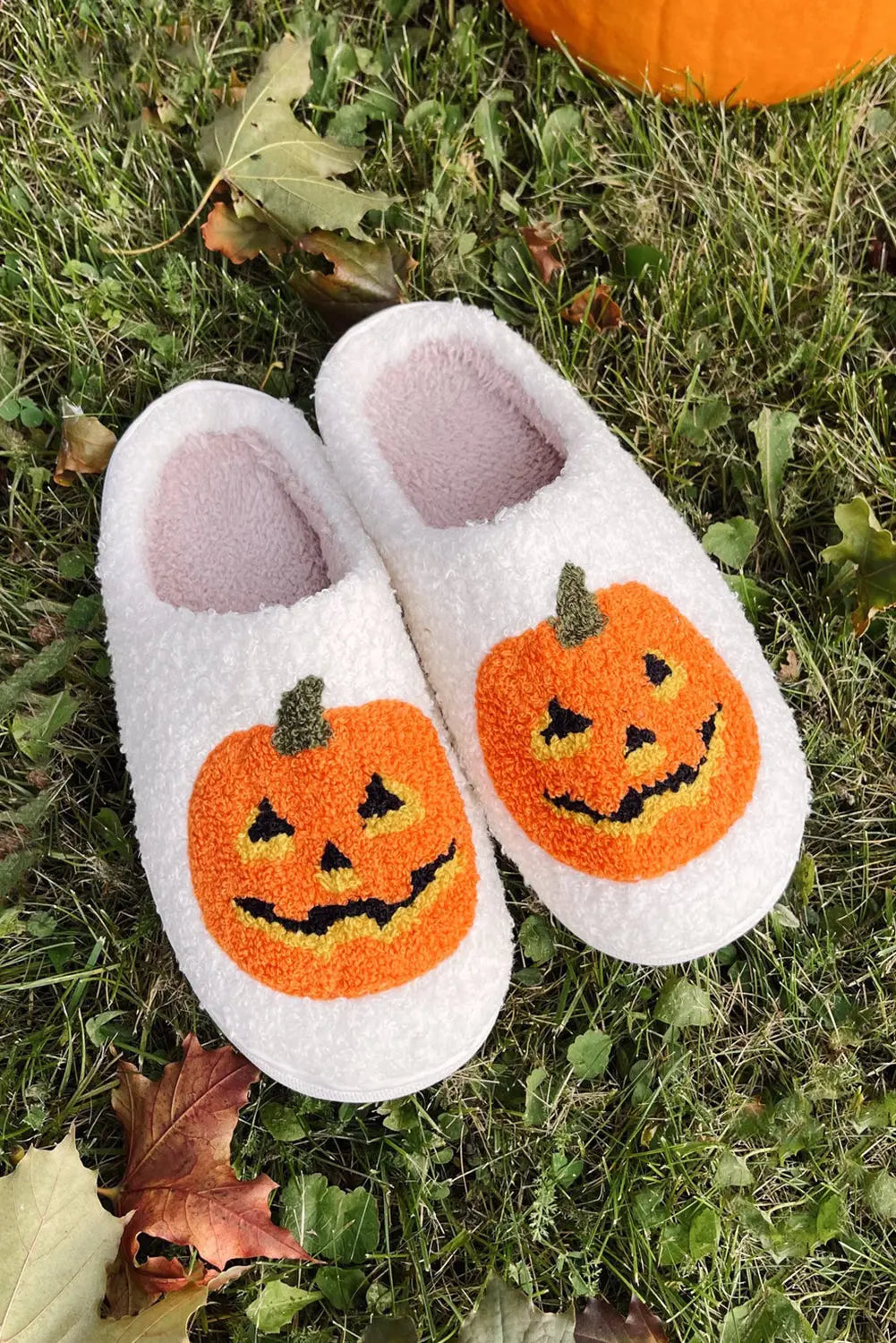 White Halloween Pumpkin Print Plush Slippers (Runs Small, Size Up) Beagle Boutique Fashion Outlet