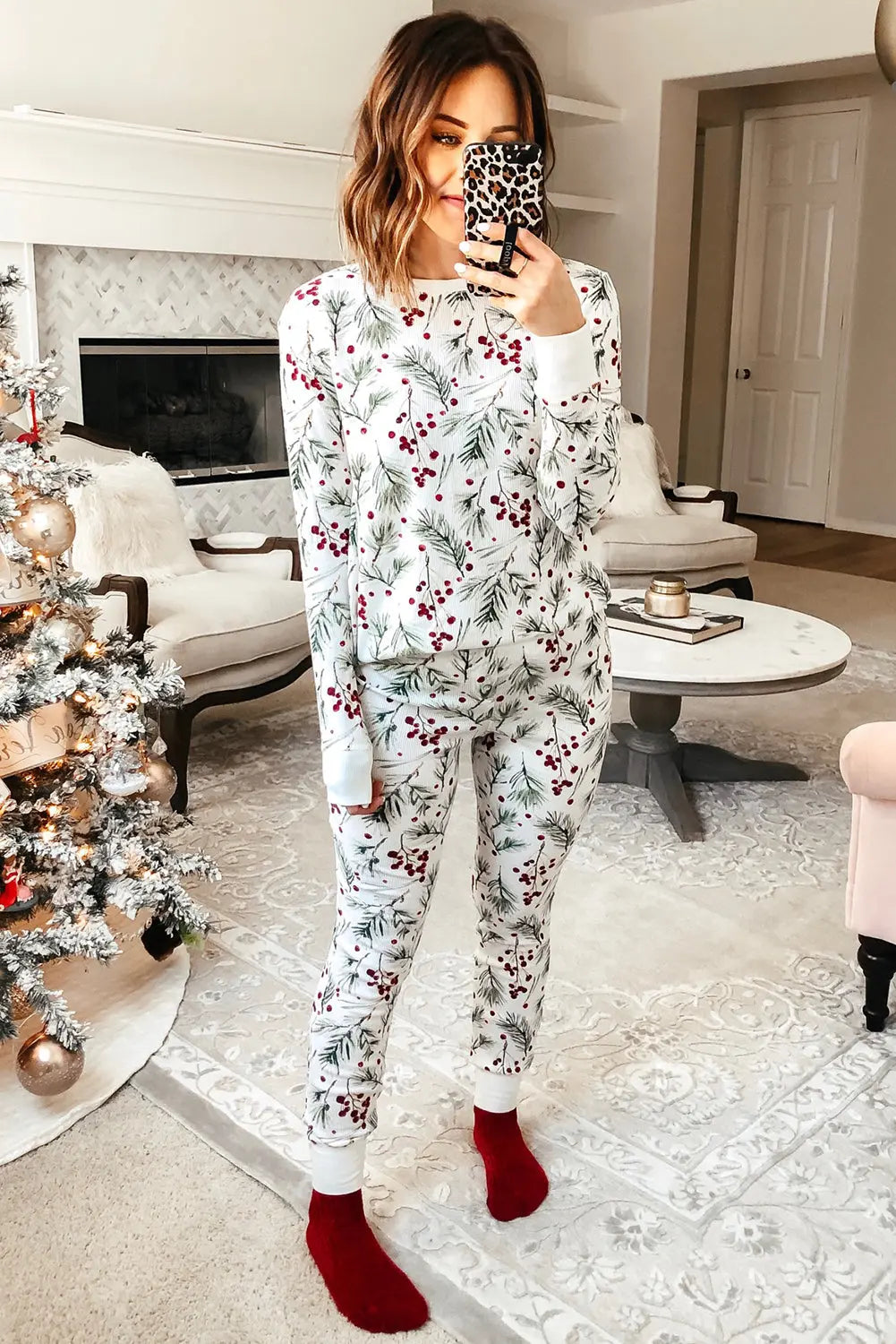 White Holly Print Thermal Pullover Trousers Pyjama Set eAura