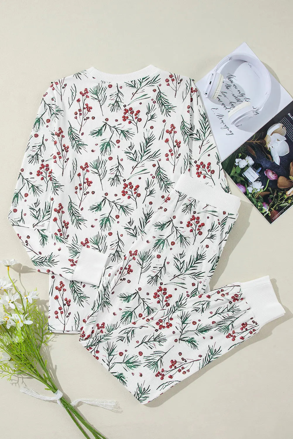 White Holly Print Thermal Pullover Trousers Pyjama Set eAura