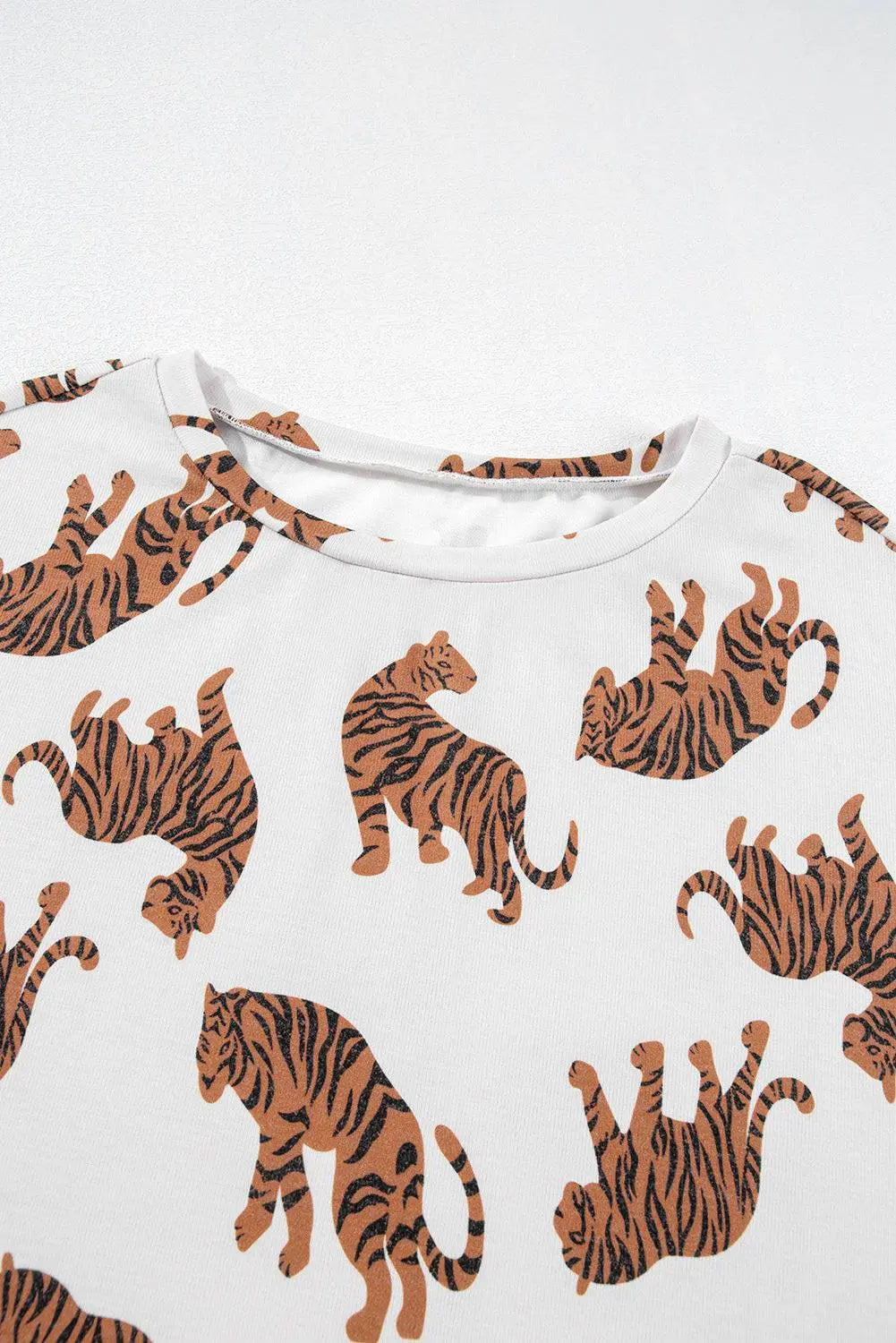 White Lively Tiger Print Casual Sweatshirt - BB Fashion Outlet