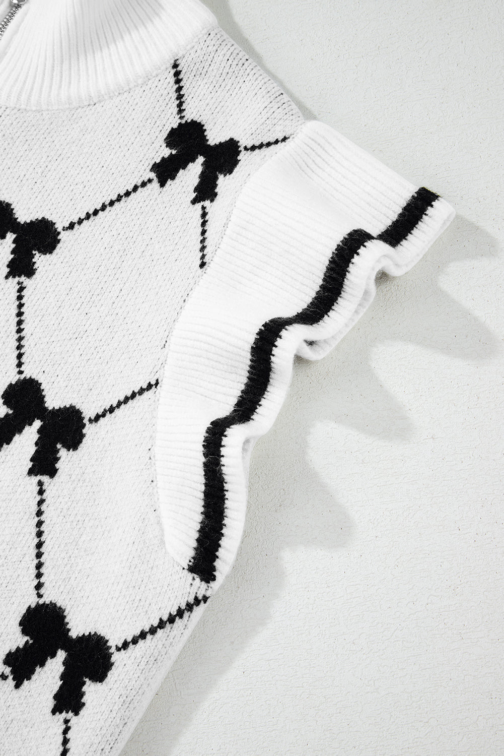 White Preppy Vibes Bow Print Zipped Collar Sweater Tee - Sweaters & Cardigans/Short Sleeve