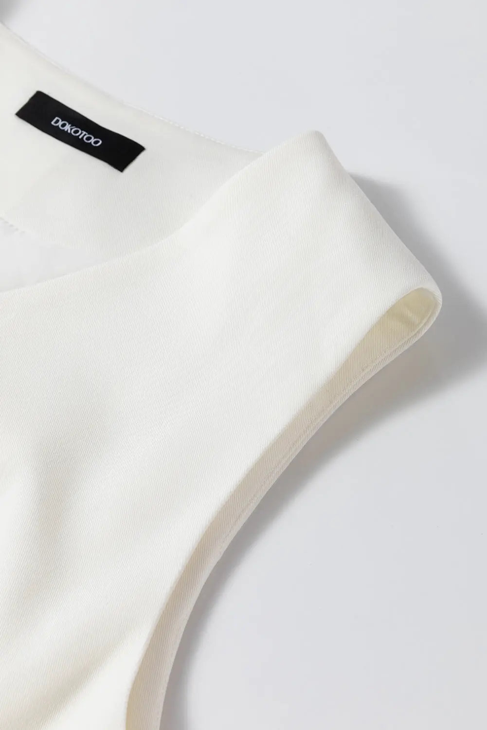 White Solid Color Button up V Neck Suit Vest - eAura