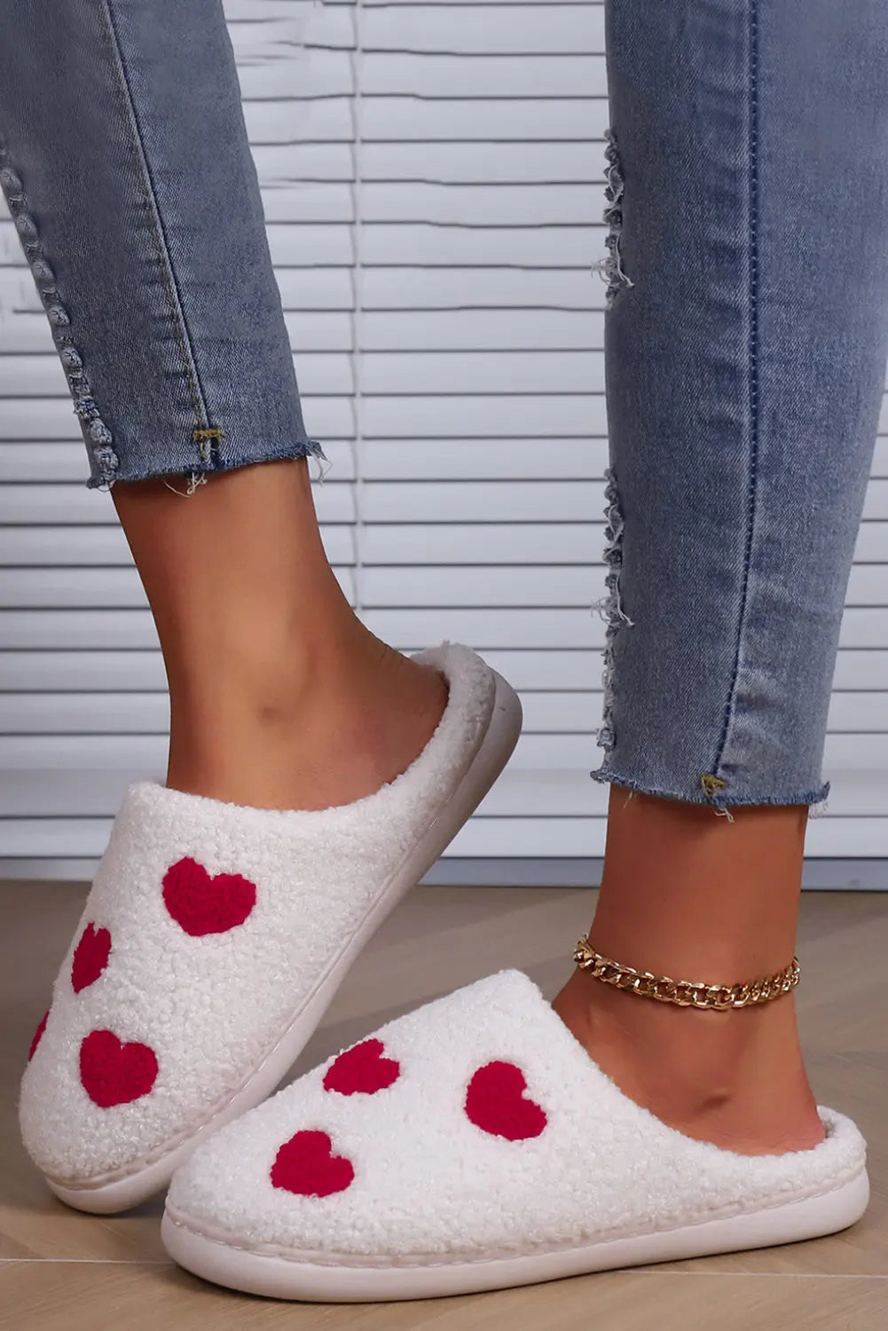 White Valentines Day Hearts Print Plush House Slippers Beagle Boutique Fashion Outlet