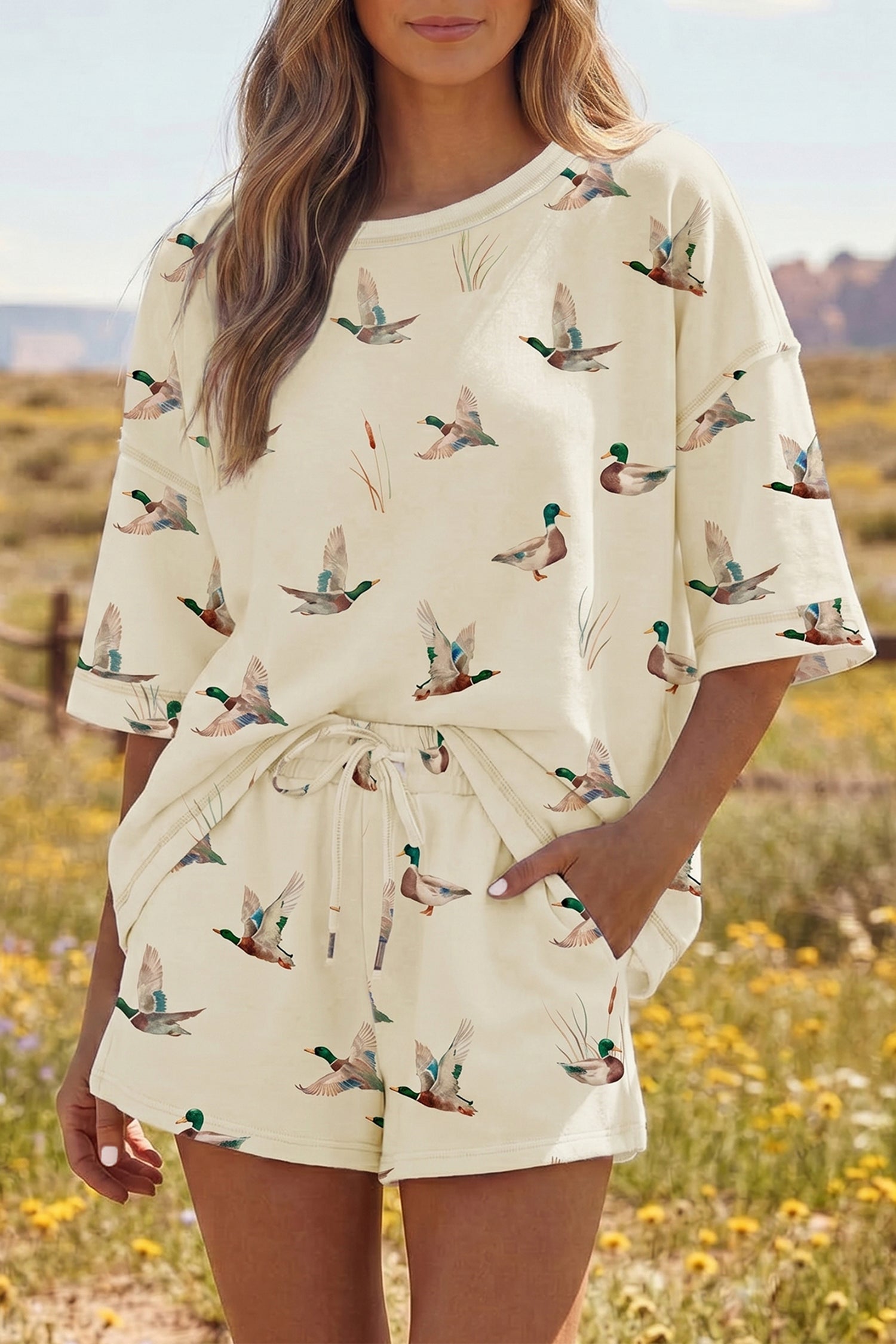 Mallard Duck Print Oversized Tee Drawstring Short Set – Beige