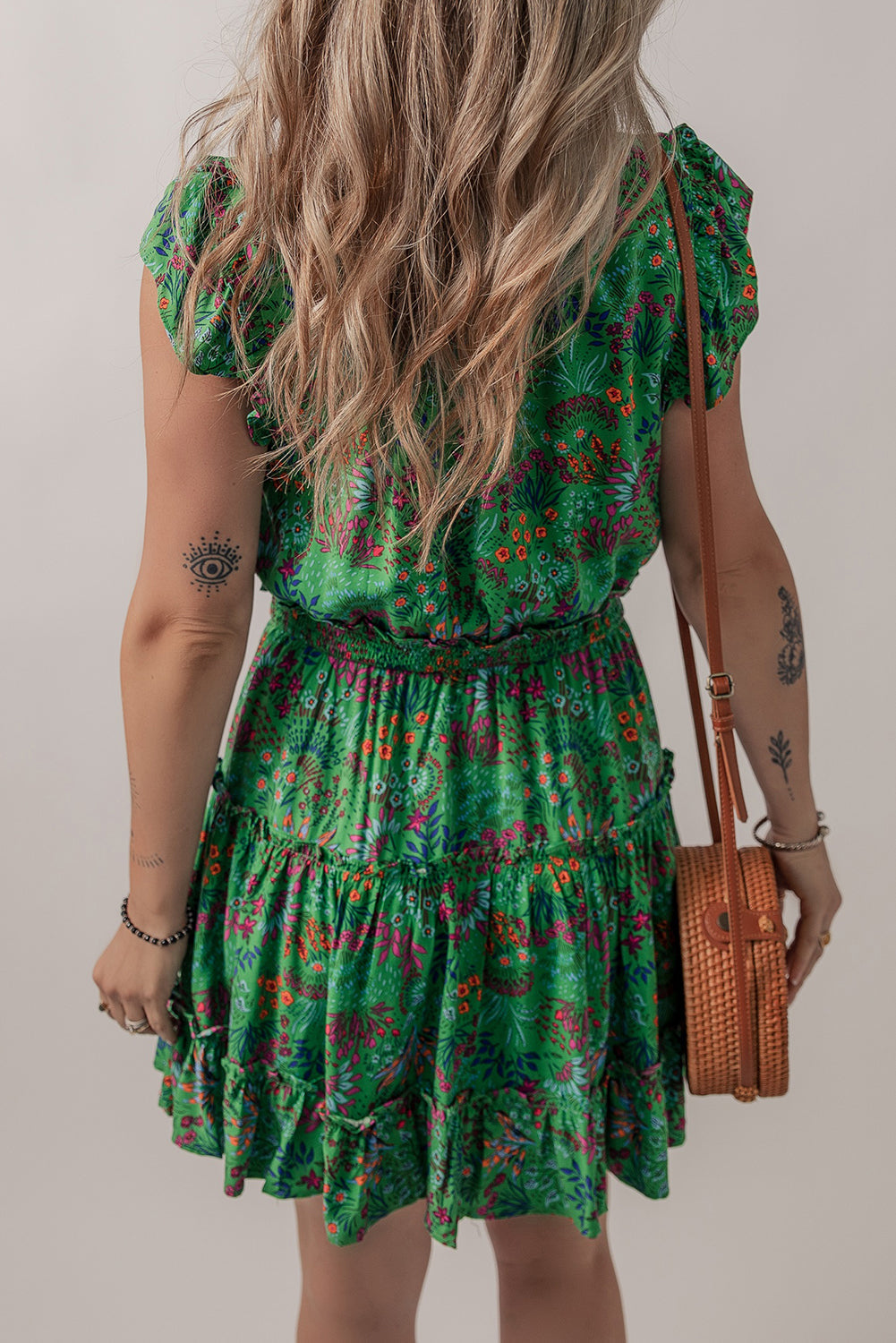 Green Floral Tie Split Neck Frilly Ruffle Trim Tiered Short Dress eAura