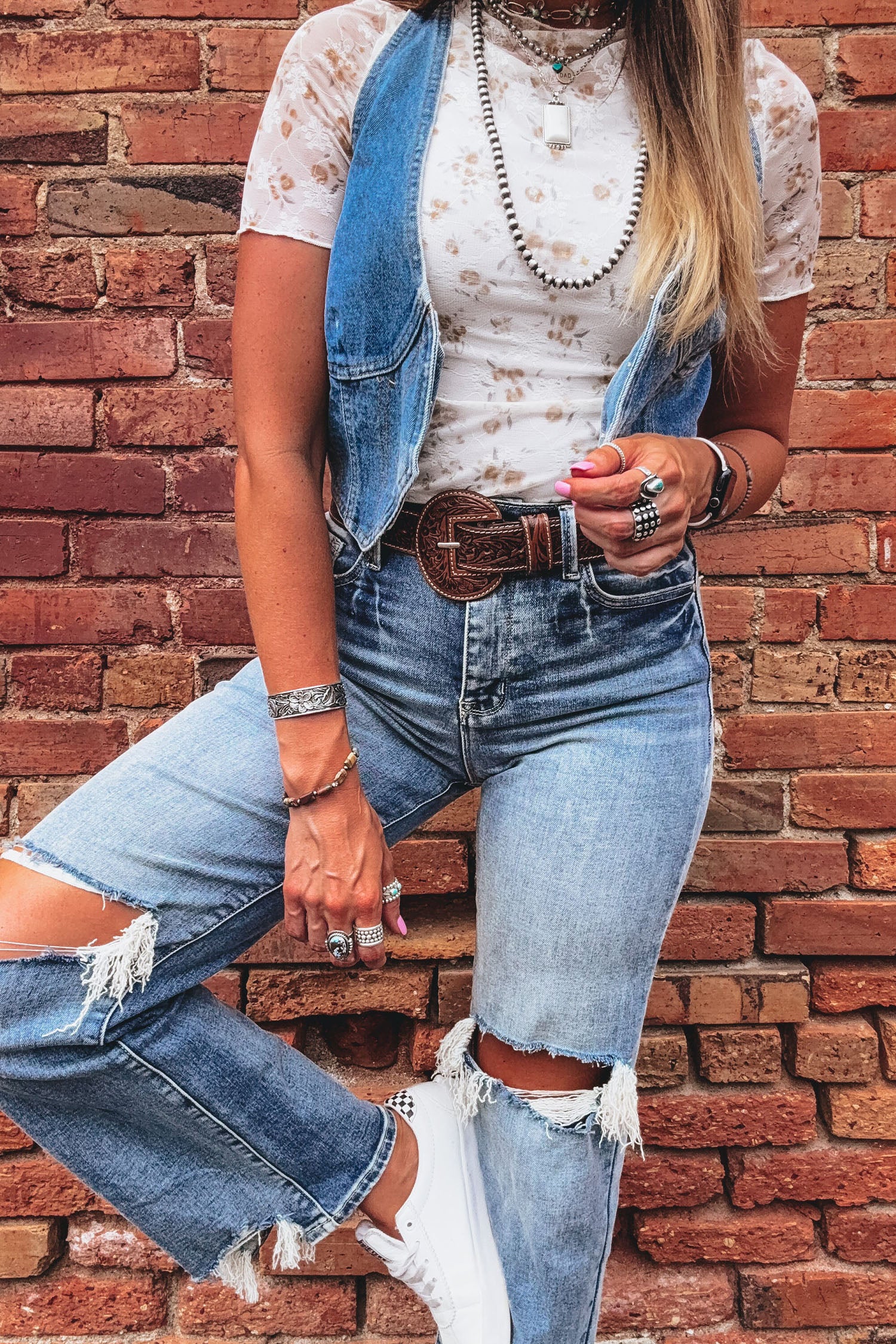 Mock Neck Short Sleeve Floral Mesh Top – White