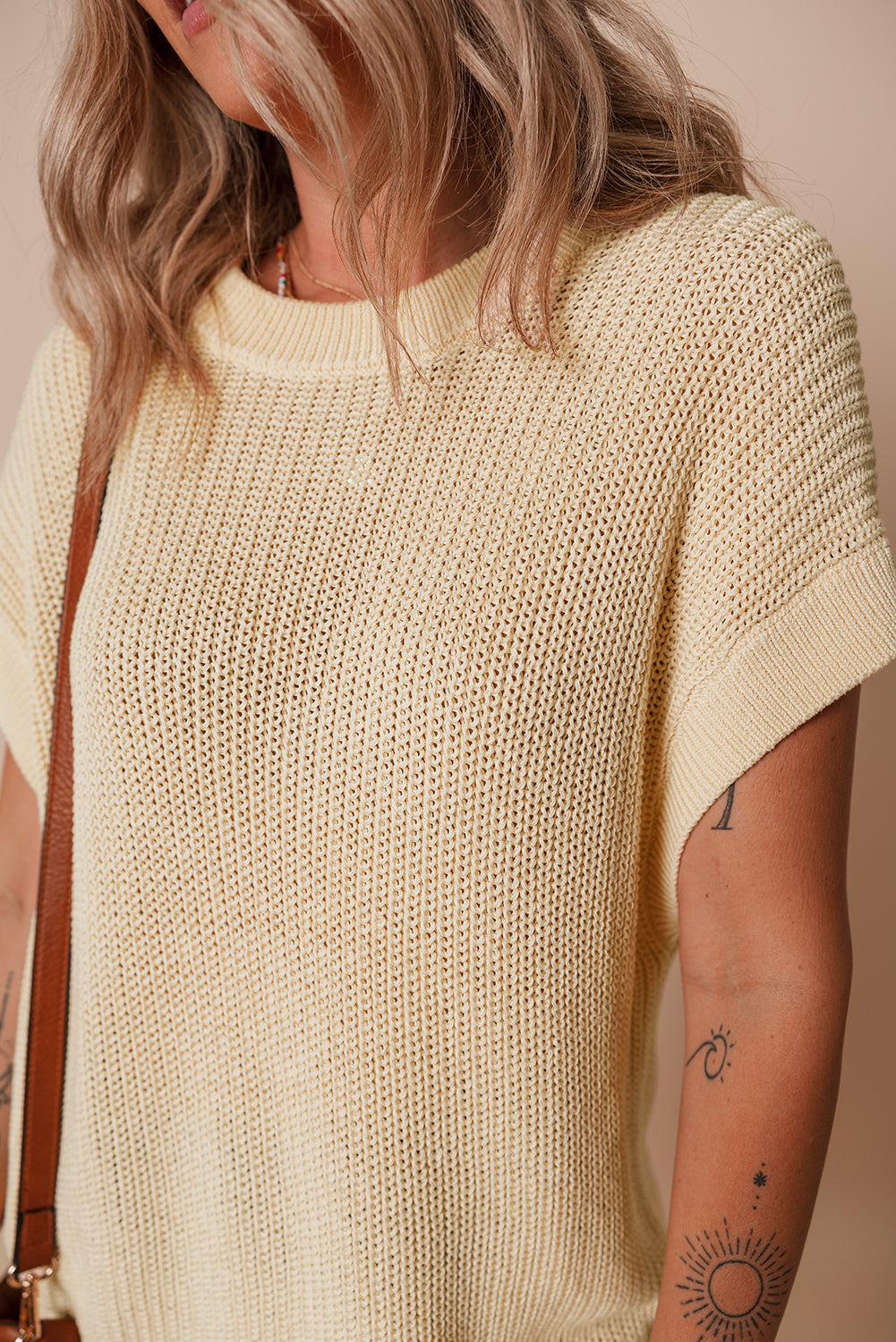 Oatmeal Solid Colour Batwing Short Sleeve Round Neck Knit T Shirt eAura
