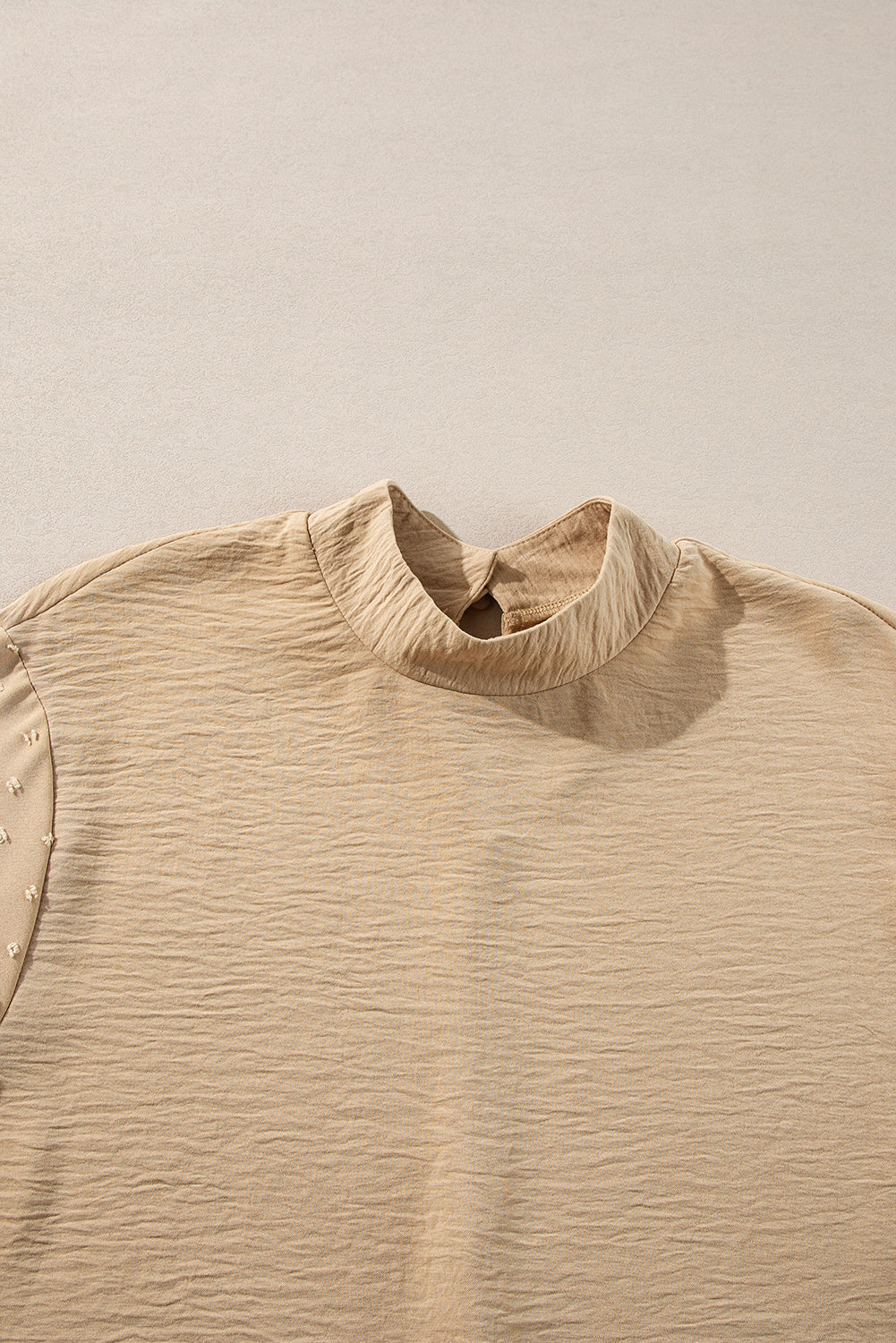 Parchment Swiss Dot Balloon Sleeve Loose Blouse eAura