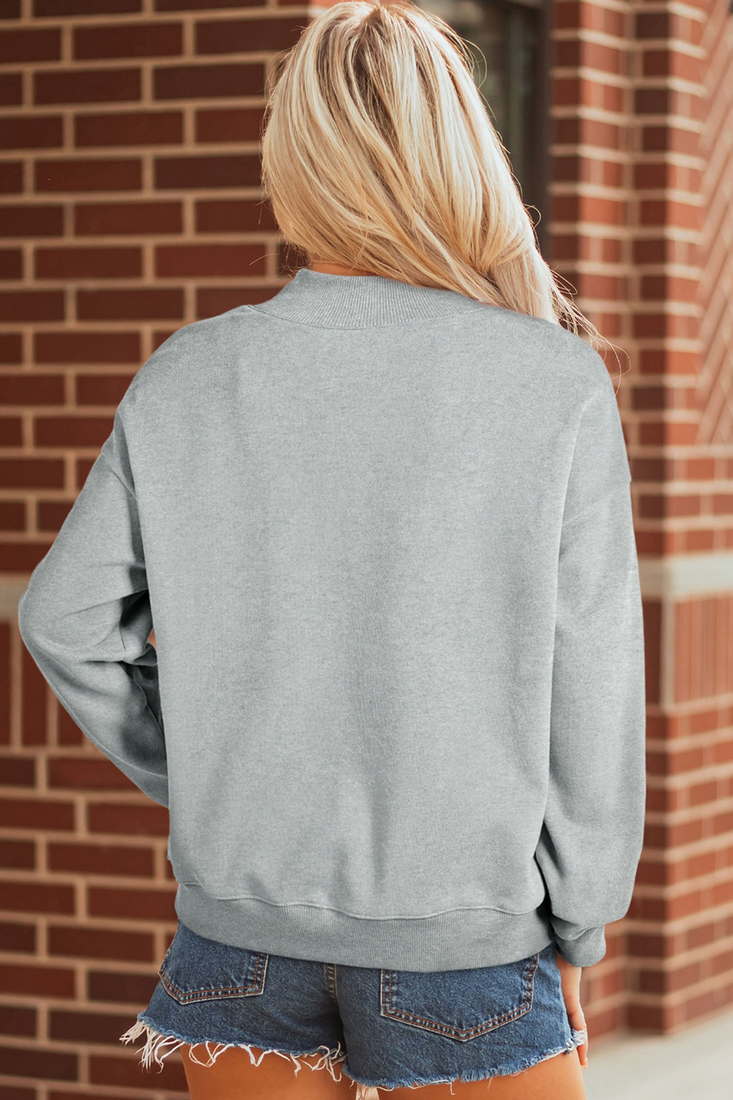 Exposed Seam Mock Neck Western Print Duck Sweatshirt – Gray