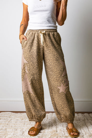 Leopard Print Star Patched Drawstring Elastic Waist Jogger Pants – Khaki