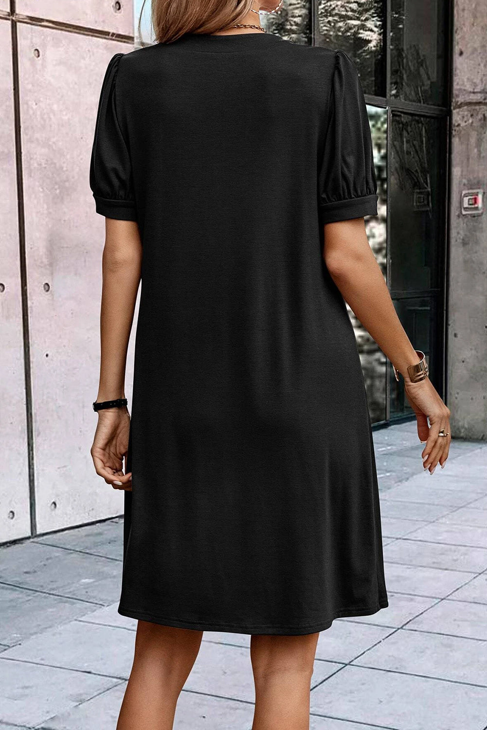 Fern Green Notched Neck Pleated Puff Sleeve Shift T-shirt Dress eAura