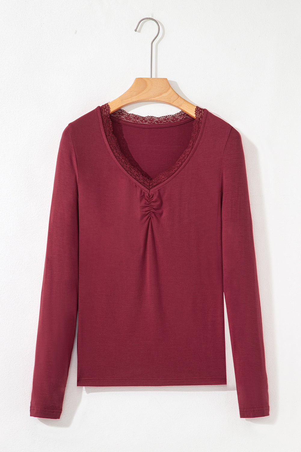 Lace-trimmed Sweetheart Neckline Ruched Detail Long Sleeve T-shirt eAura