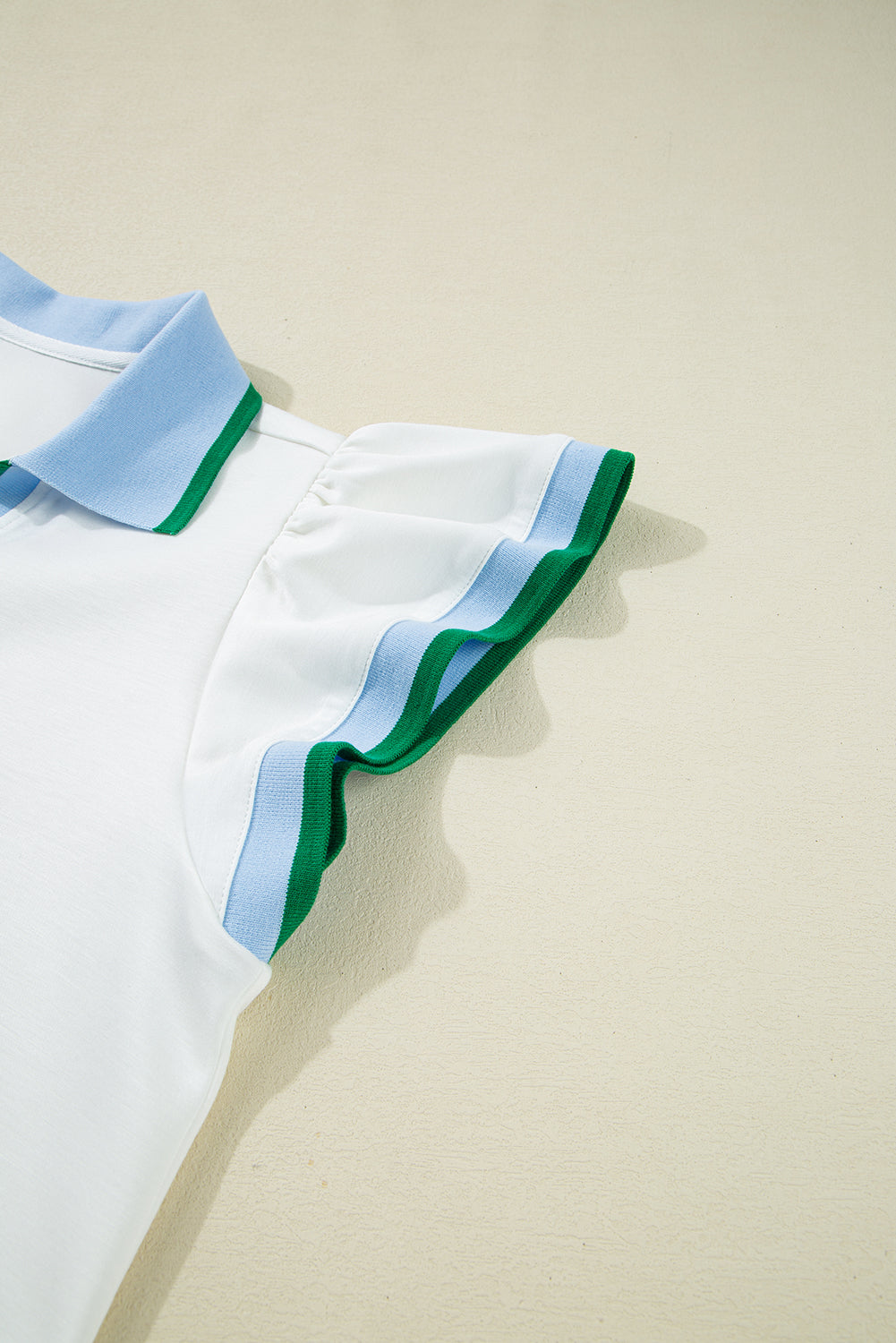 Contrast Ruffled Sleeve Collared V-Neck Blouse eAura