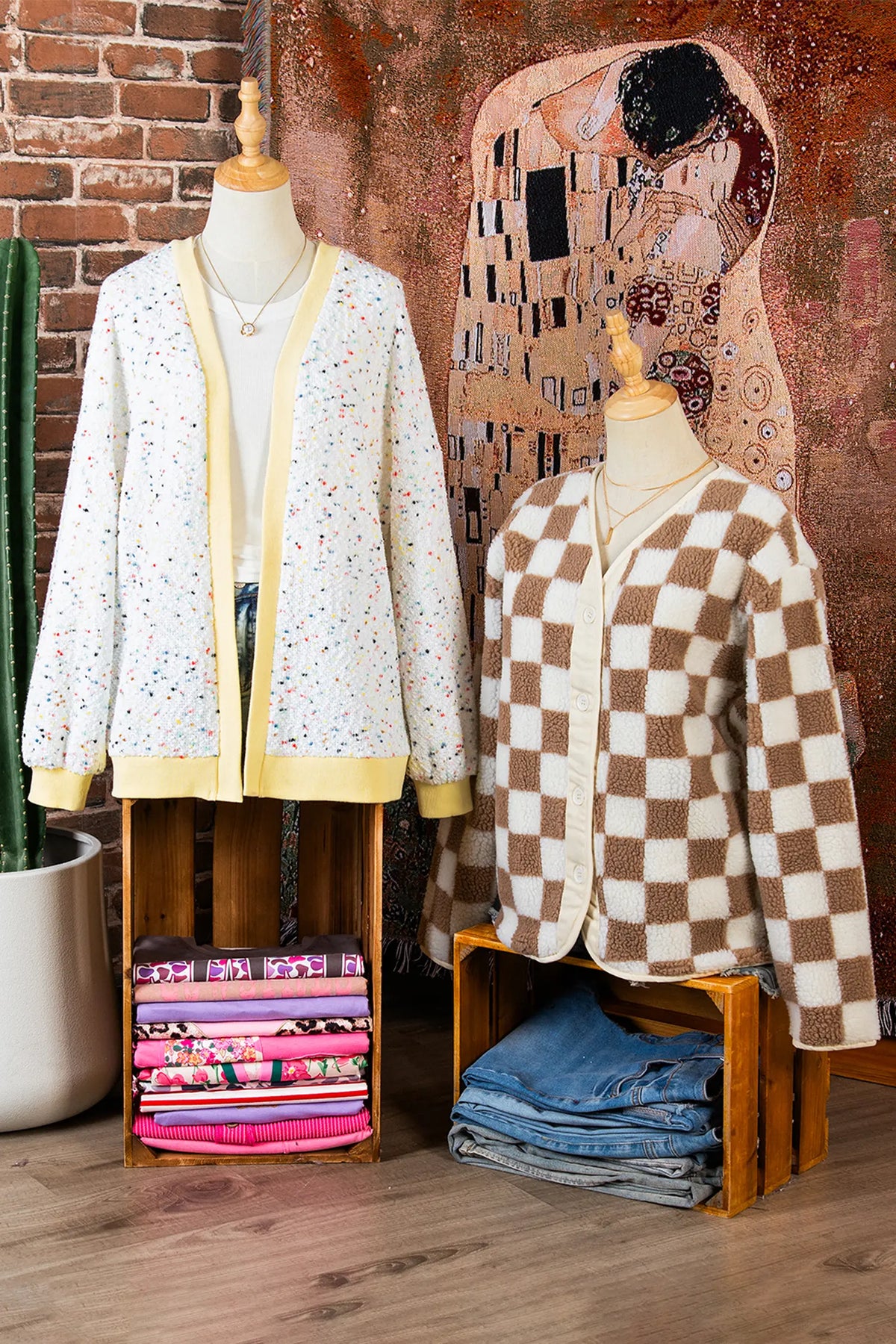 Cardigan Relaxed Oversized Confetti Knit with Contrast Ribbed Cuffs