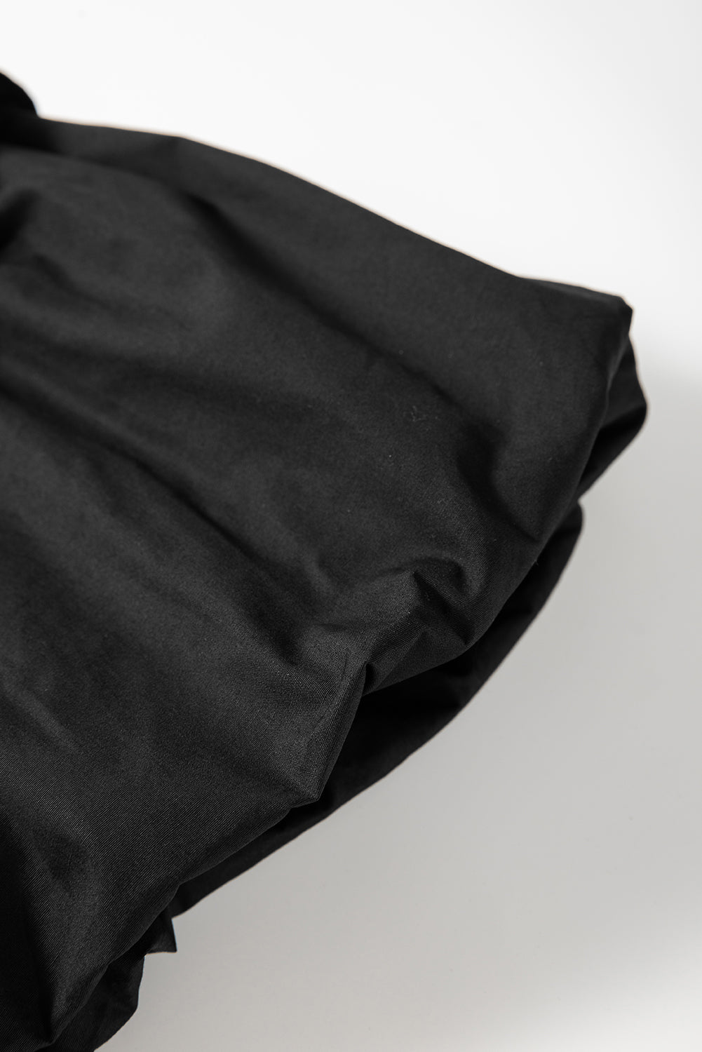 Black Ruffled Puff Short Sleeve Loose Blouse eAura