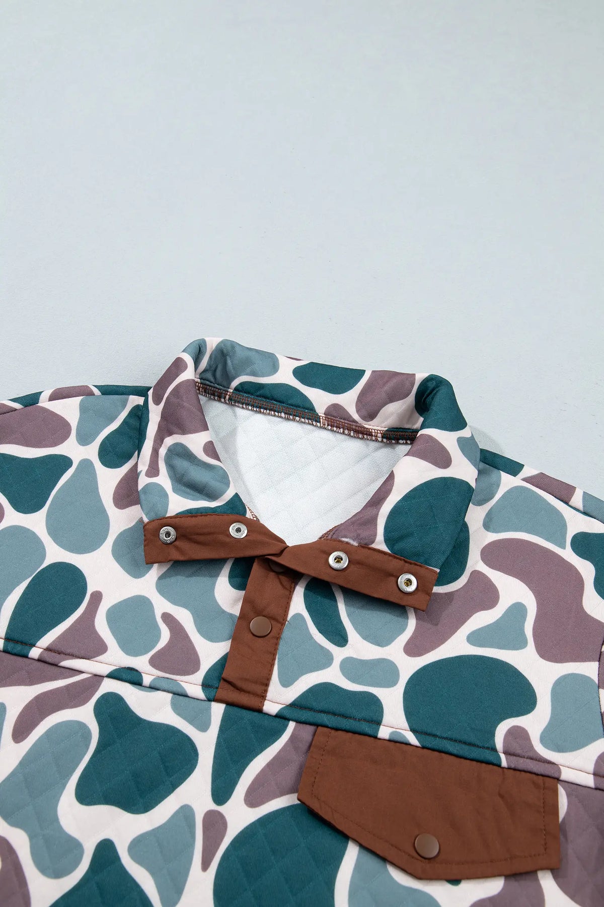 Retro Camouflage Pattern Colour Block Detail Button Pullover Sweatshirt – Multicolour