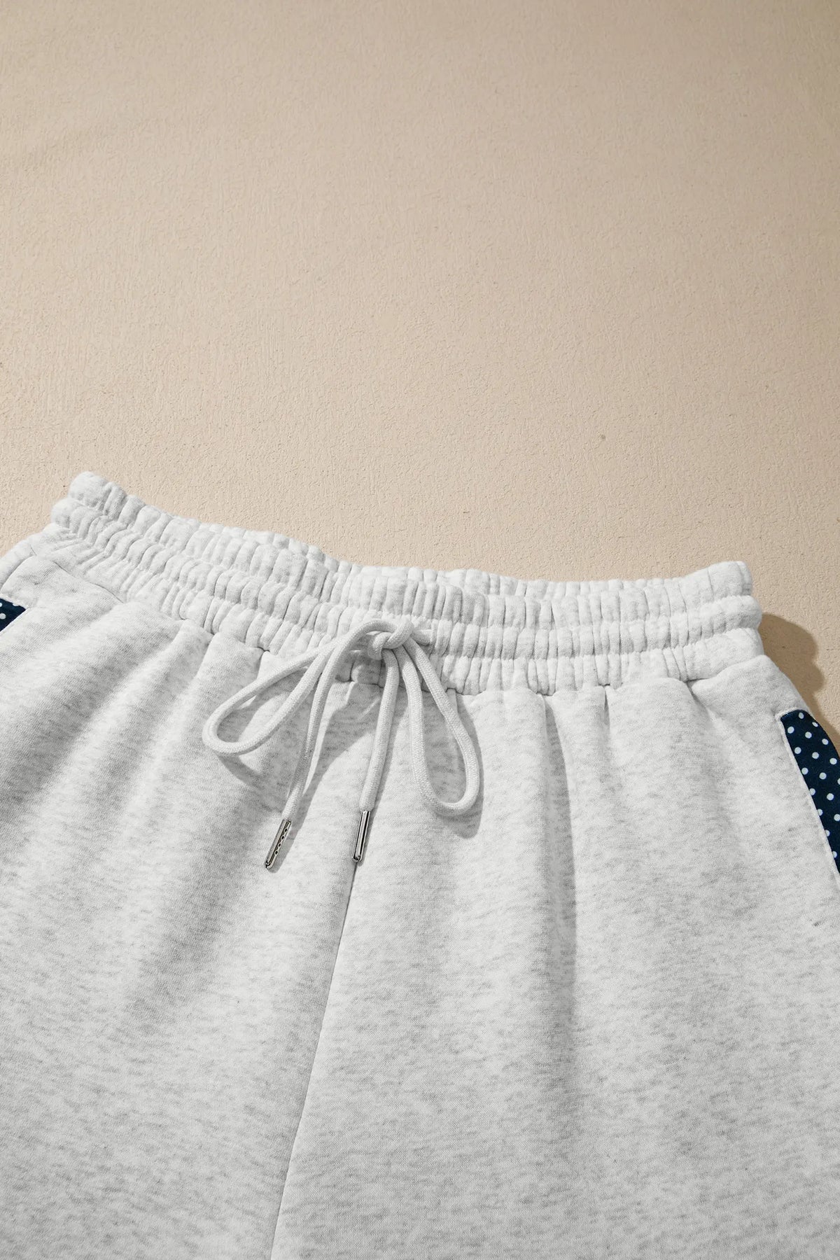 Polka Dot Patchwork Mock Neck Pullover Casual Shorts Set – Light Grey
