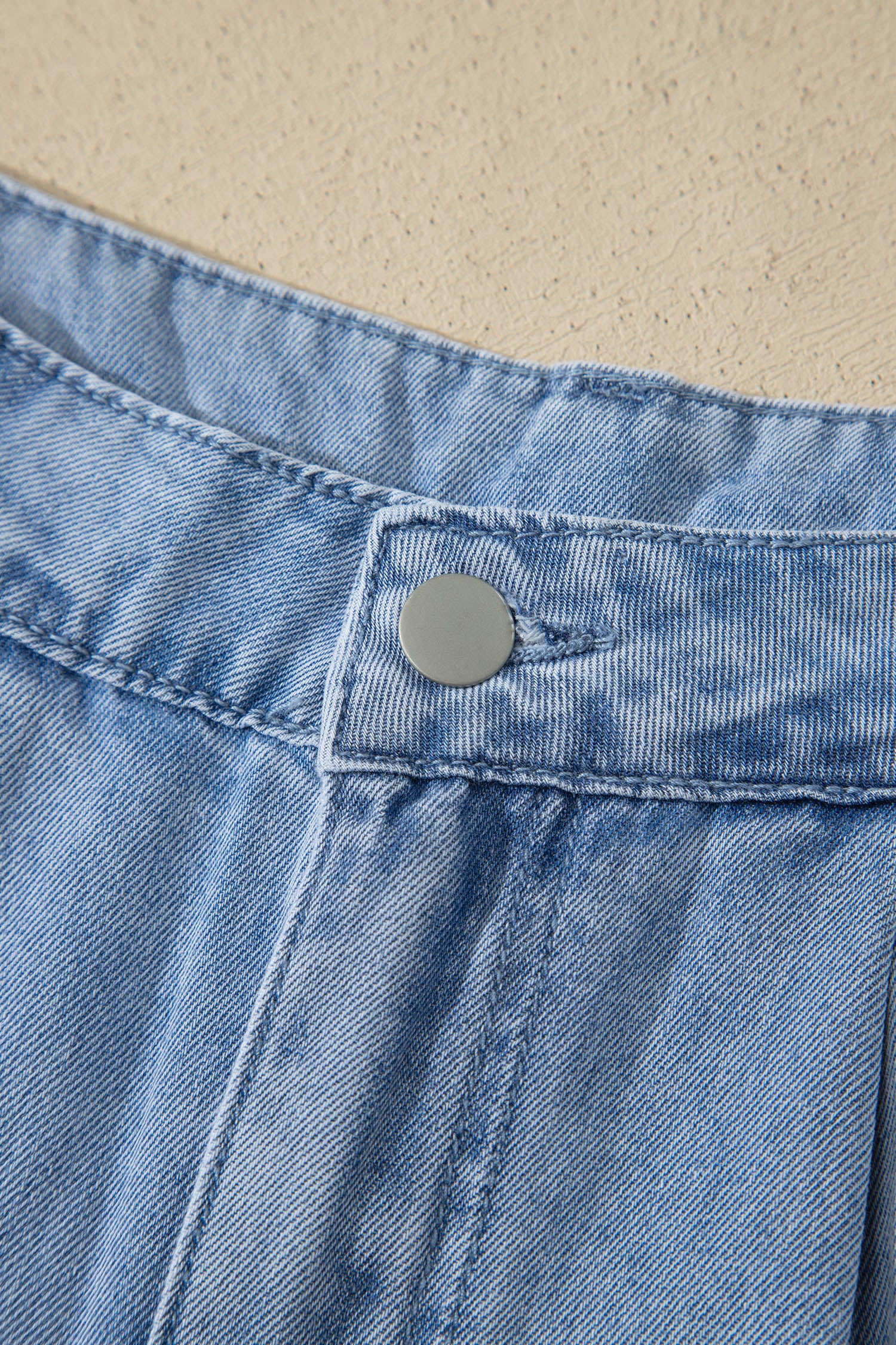 Myosotis Scalloped Hem Casual Denim Shorts