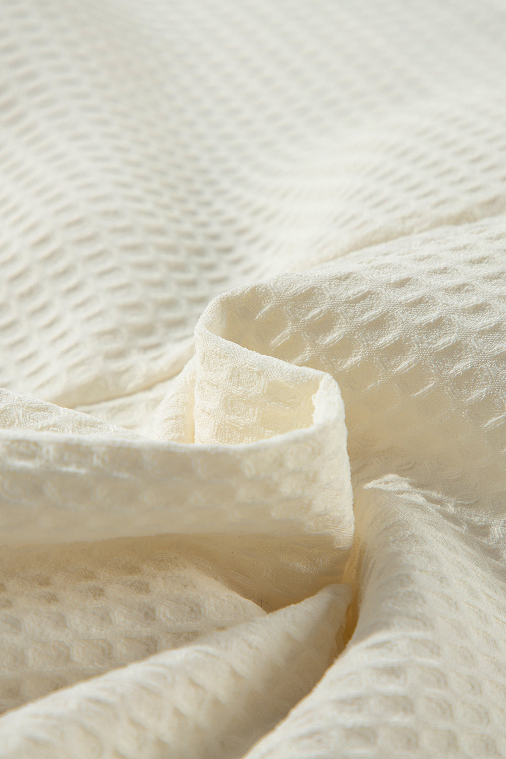 White Waffle Texture Contrast Ricrac Hemline Casual Shorts eAura