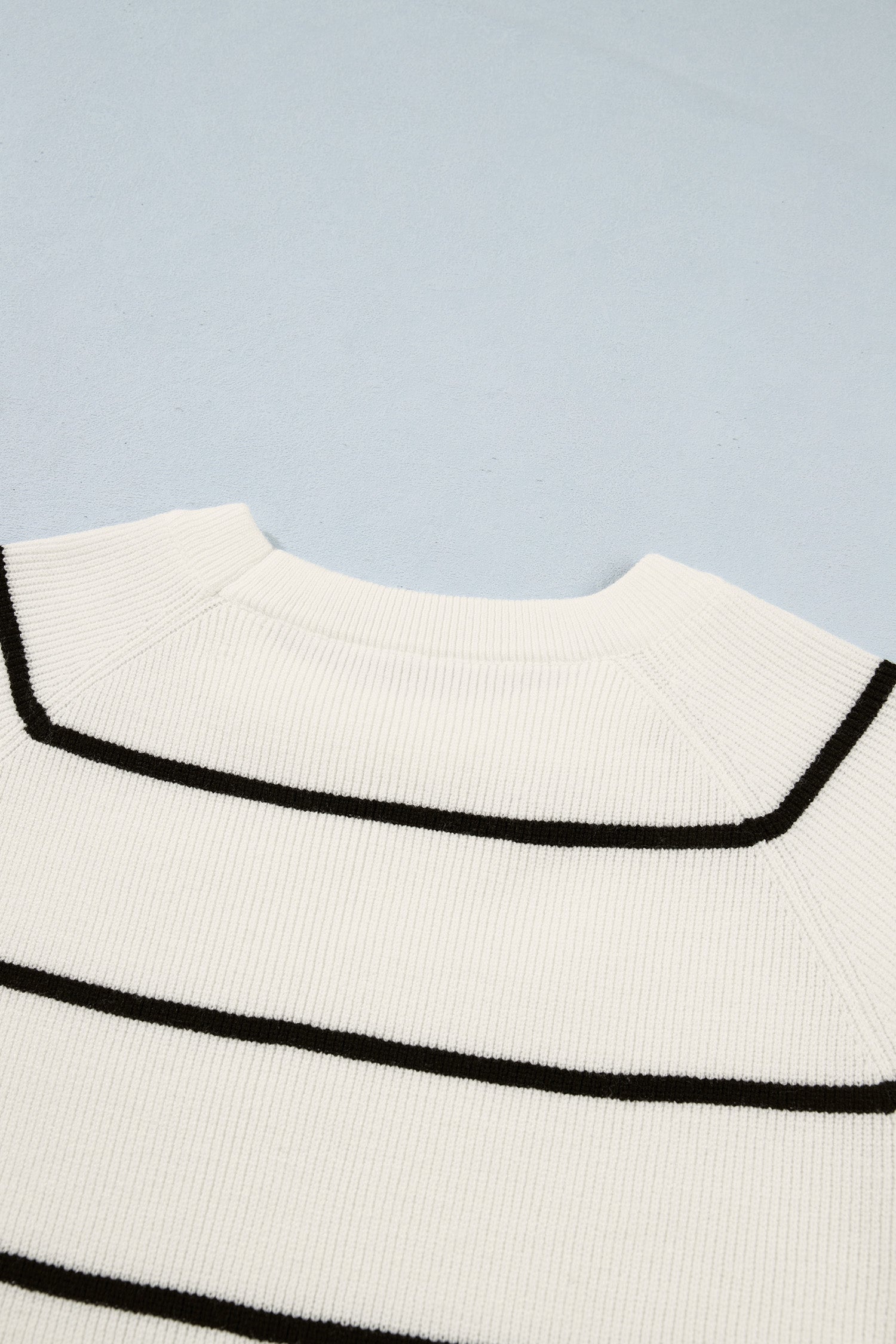 Ribbed Knit Half Sleeve Loose Sweater Tee – White Stripe