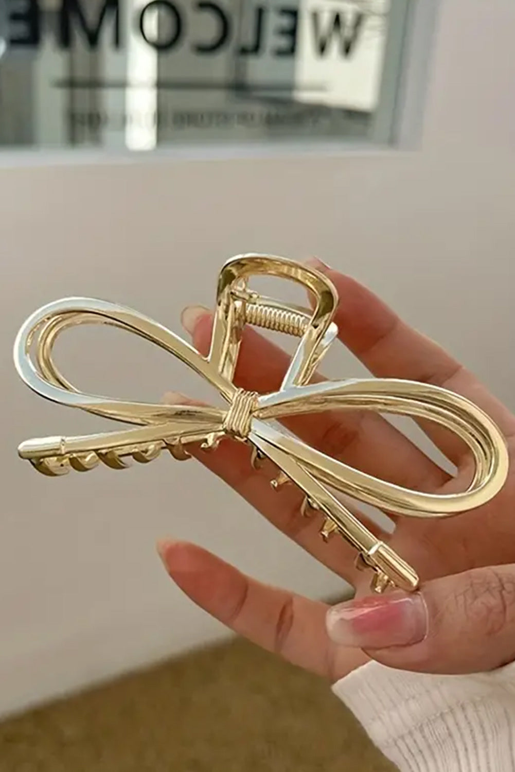 Gold Coloured Casual Bowknot Shape Metal Claw Clip