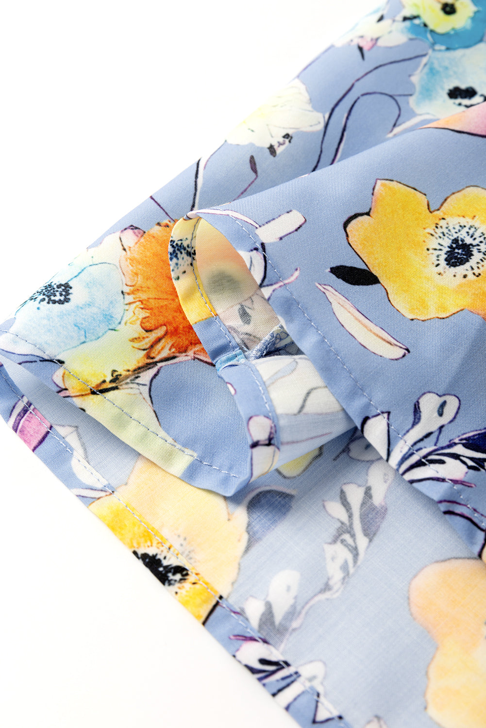 Flutter Sleeve V-Neck Floral Top eAura