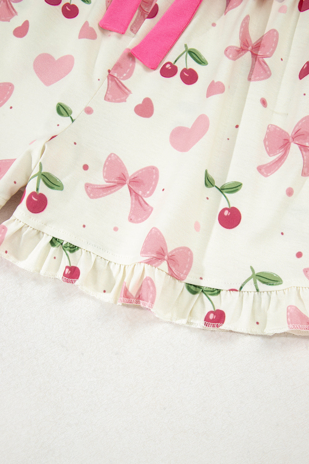 White Floral Print Contrast Pipping Short Pyjamas Set eAura