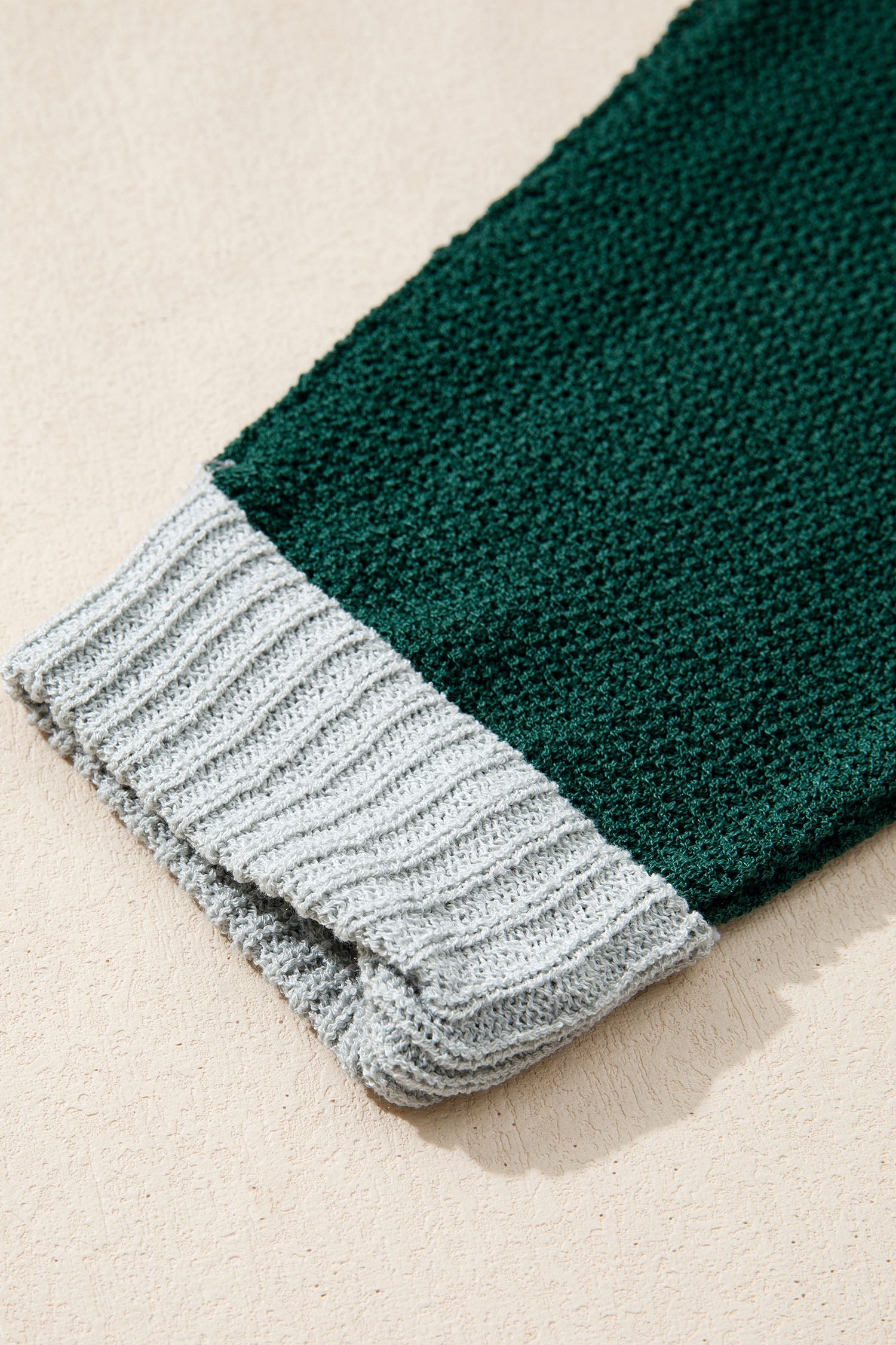 Colour Block Knit V-Neck Sweater - eAura