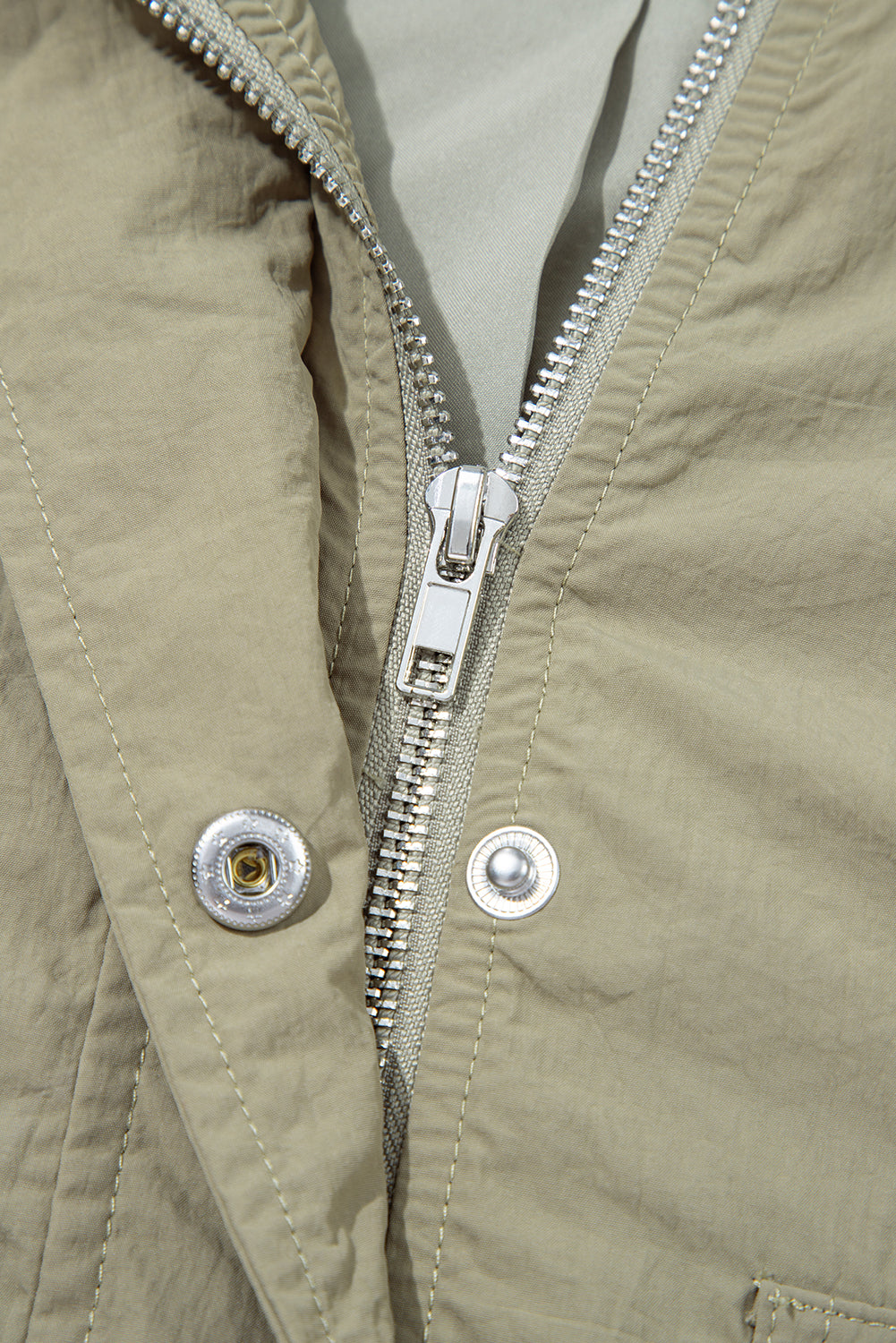 Green Zipped Pocket Cropped Hooded Utility Jacket eAura