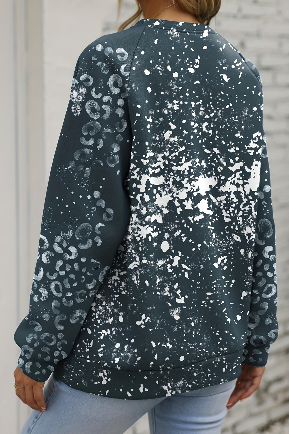 Blue Leopard Bleached Raglan Sleeve Crewneck Sweatshirt eAura