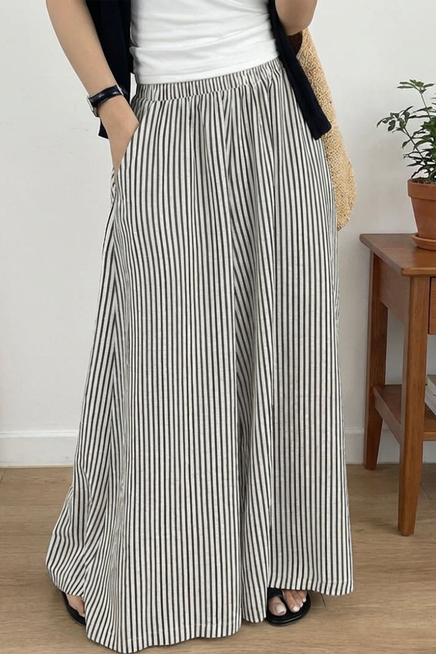 Black Stripe Ultra Wide Leg Trousers – Elastic Waist