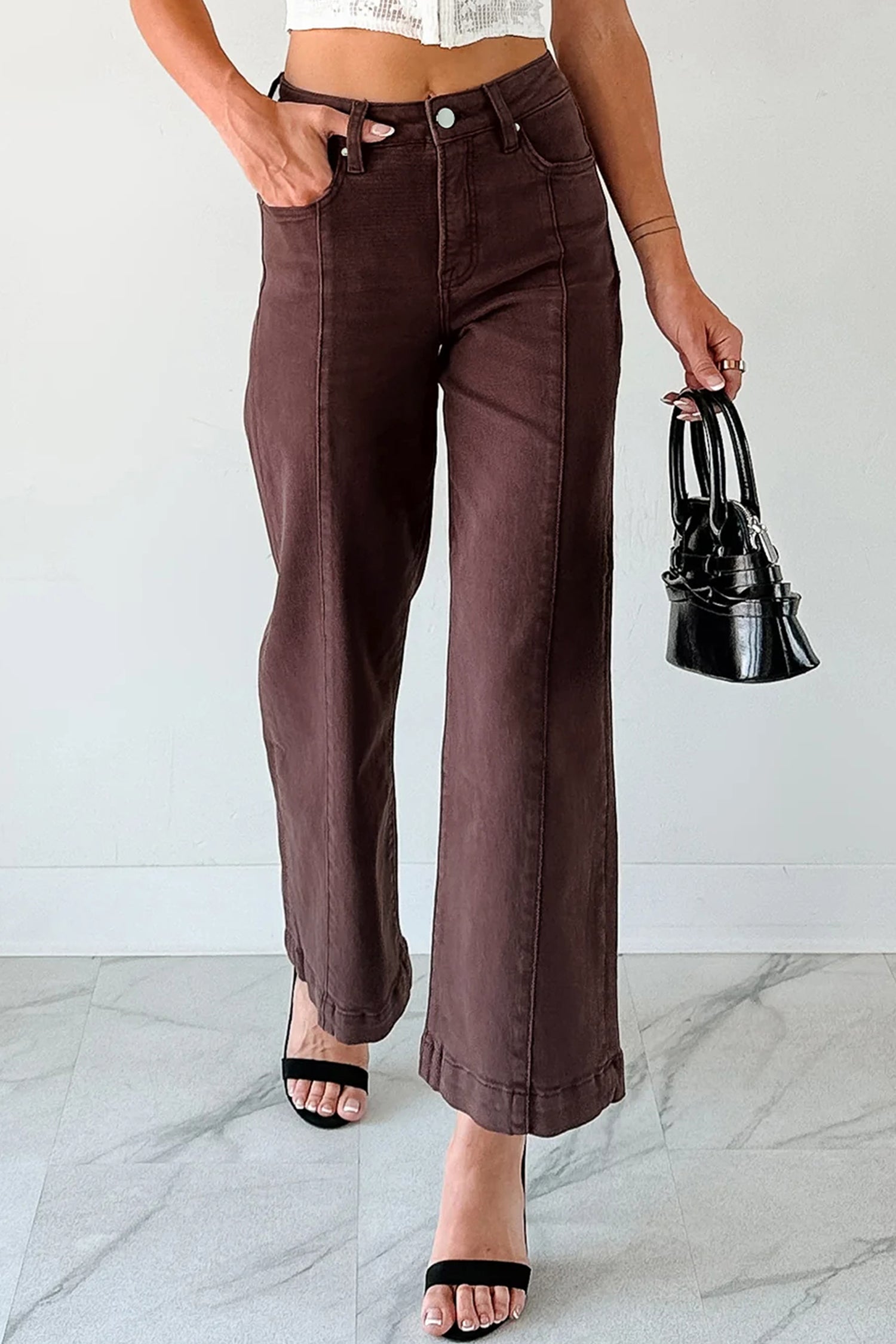 Seamed Center Wide Leg Cropped Jeans